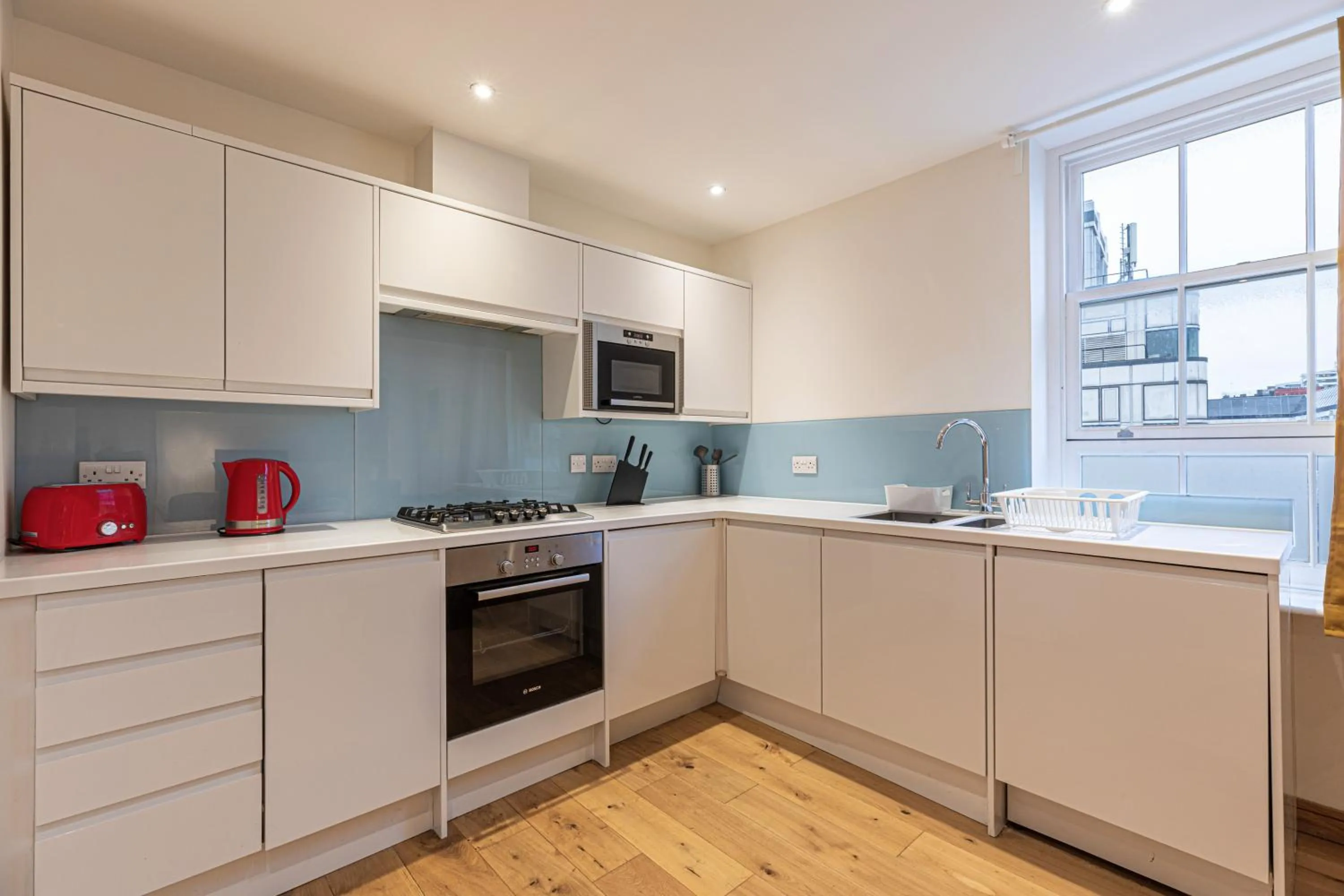 Kitchen or kitchenette in Marylebone Apartments