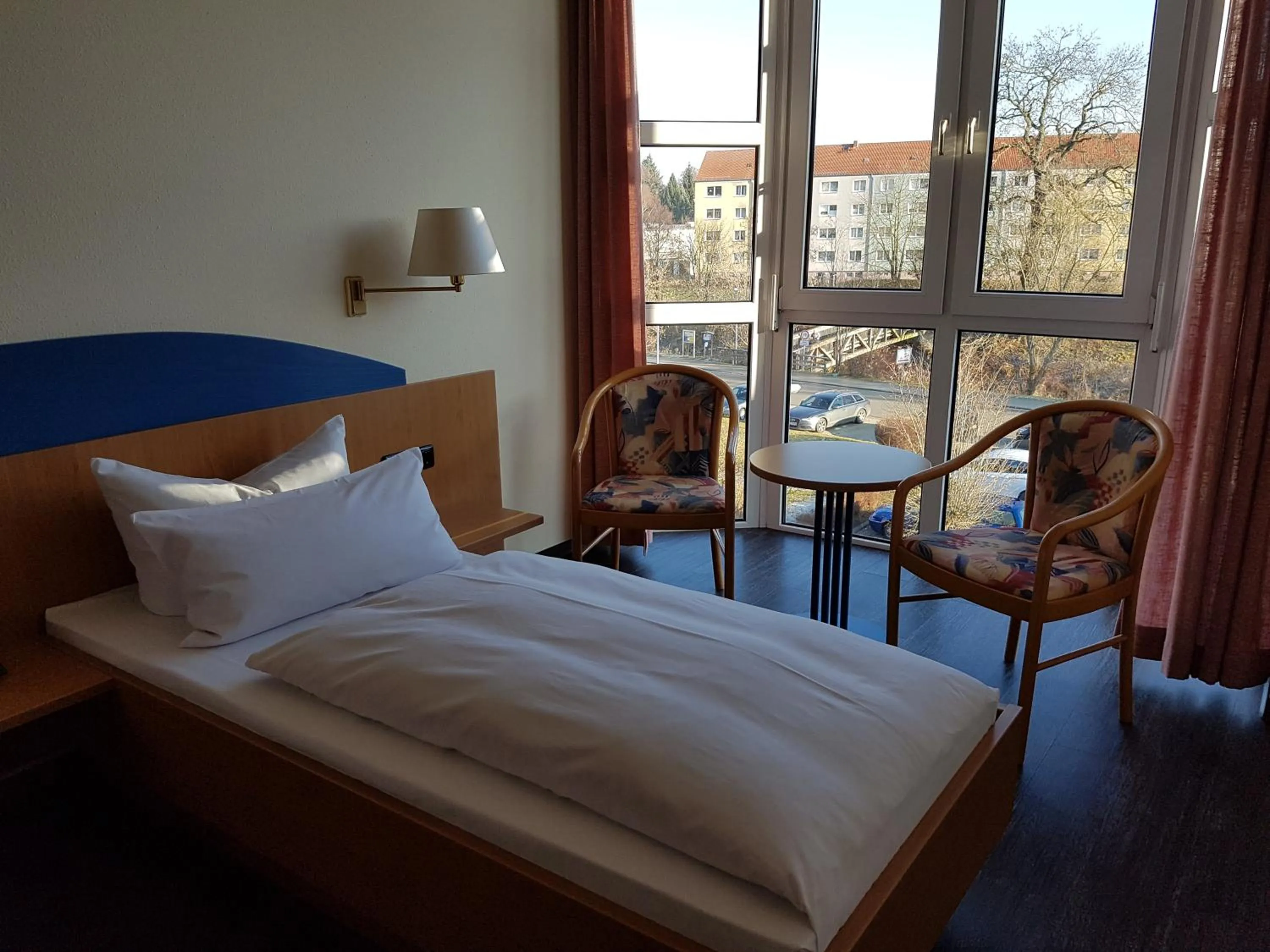 City view, Bed in Hotel Zum Anger