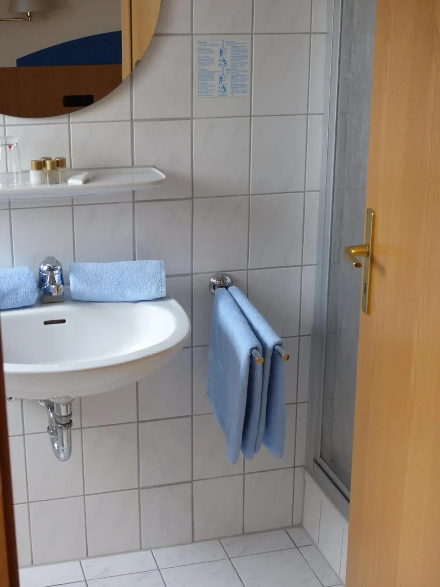 Single Room in Hotel Zum Anger Single Room in Hotel Zum Anger