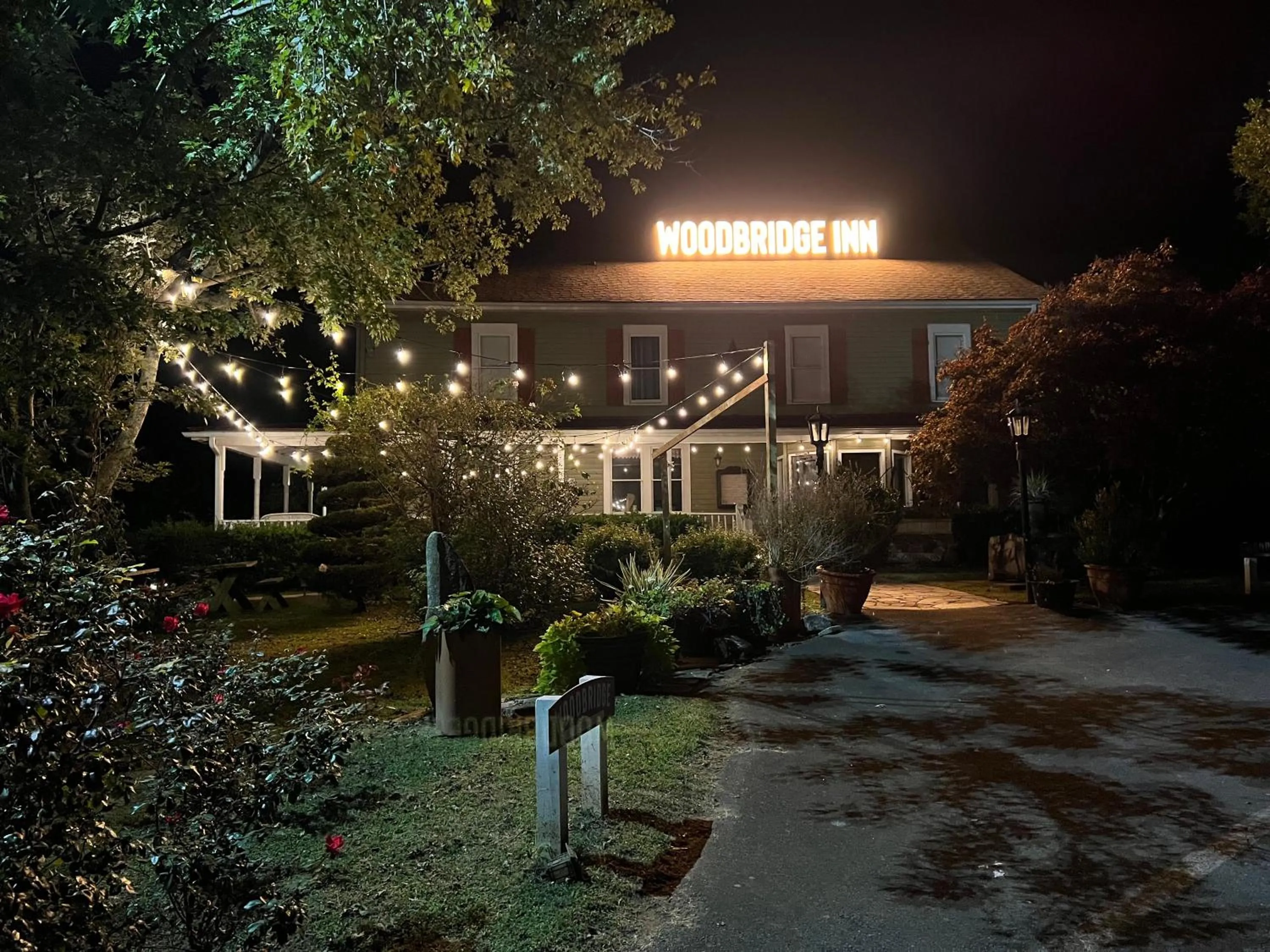 Woodbridge Inn & Tavern