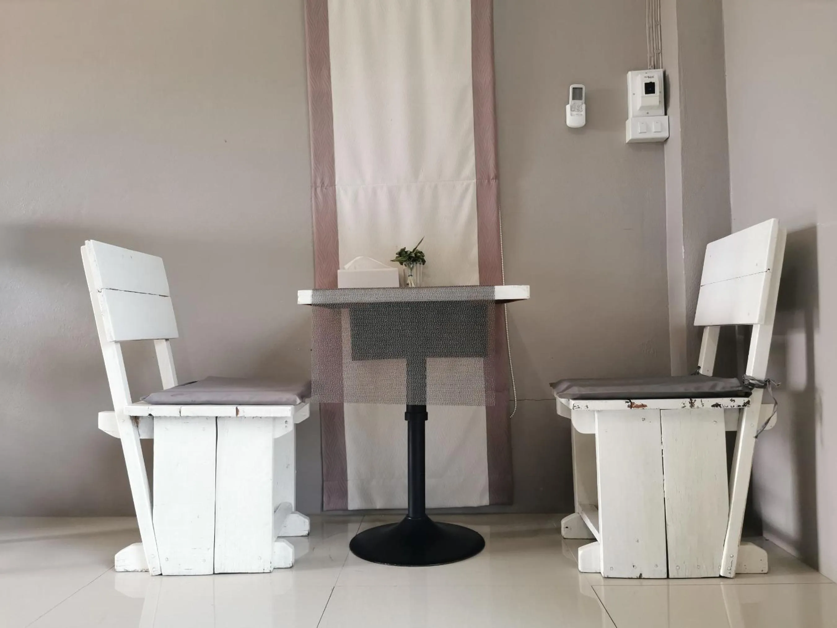 Seating area in Long Lake Resort