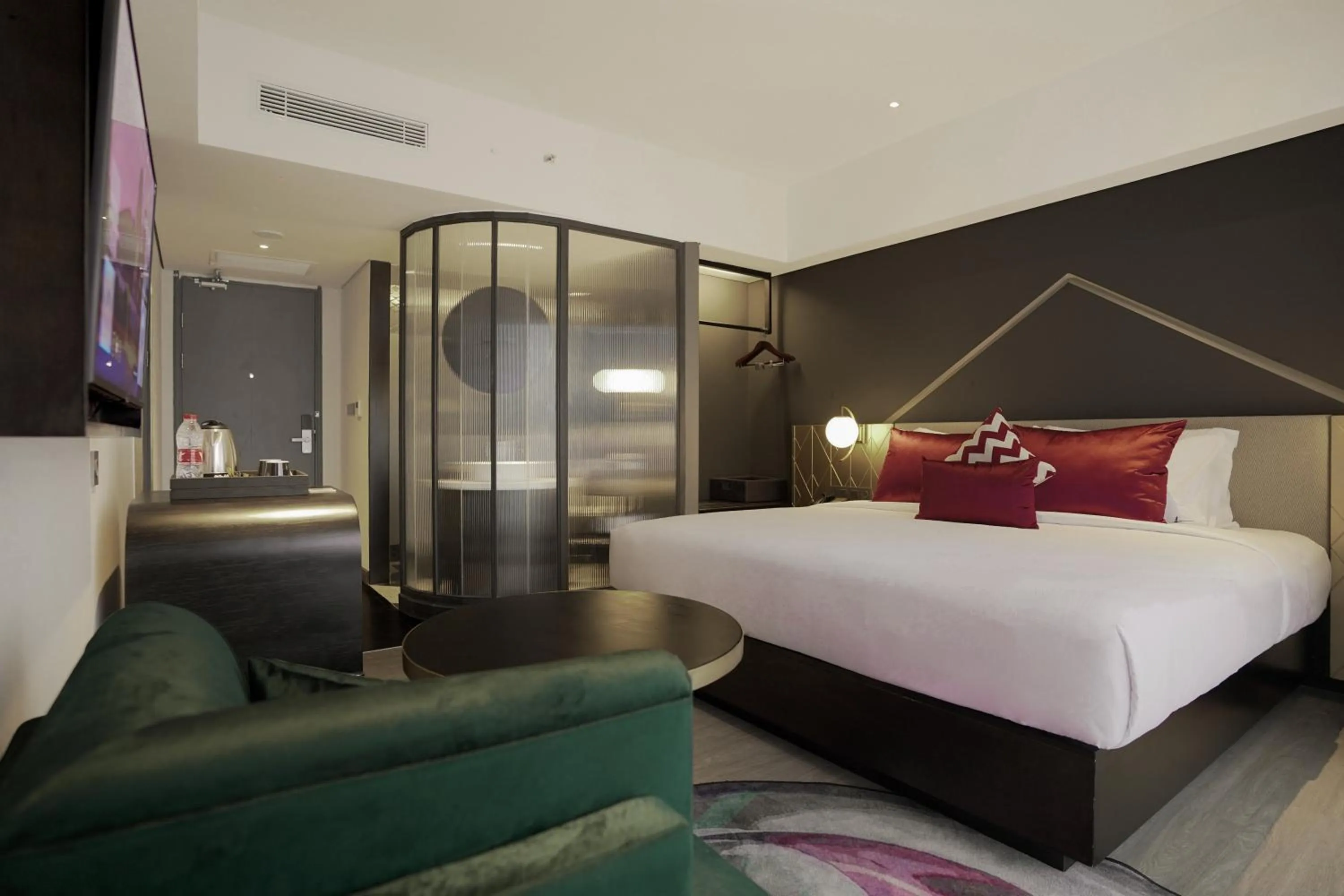 Bedroom, Bed in Awann Sewu Boutique Hotel and Suite Semarang