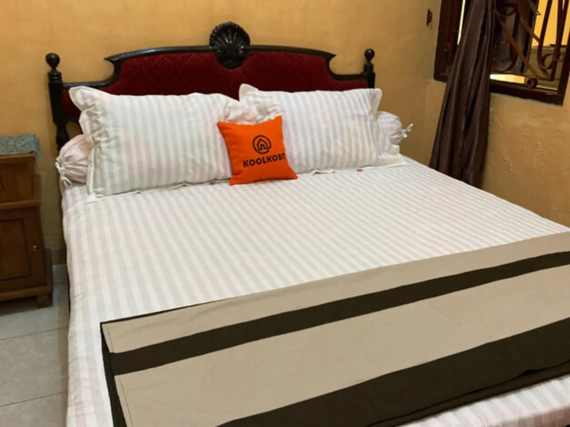 Double Room with Shared Bathroom in KoolKost Syariah @ Jalan Cangkringan Kaliurang Double Room with Shared Bathroom in KoolKost Syariah @ Jalan Cangkringan Kaliurang