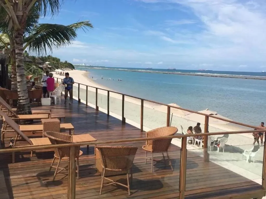 Sea view in Muro Alto Marupiara Suítes