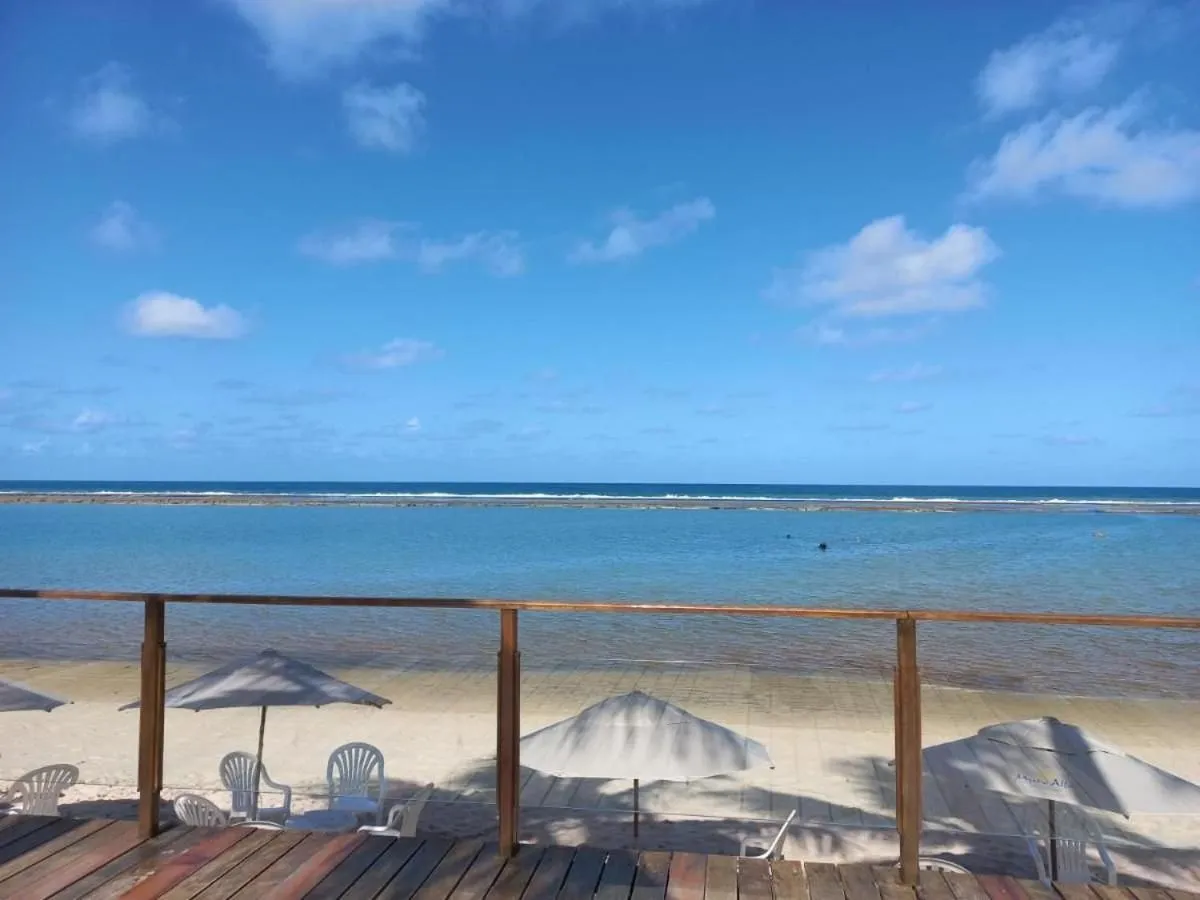 Sea view in Muro Alto Marupiara Suítes