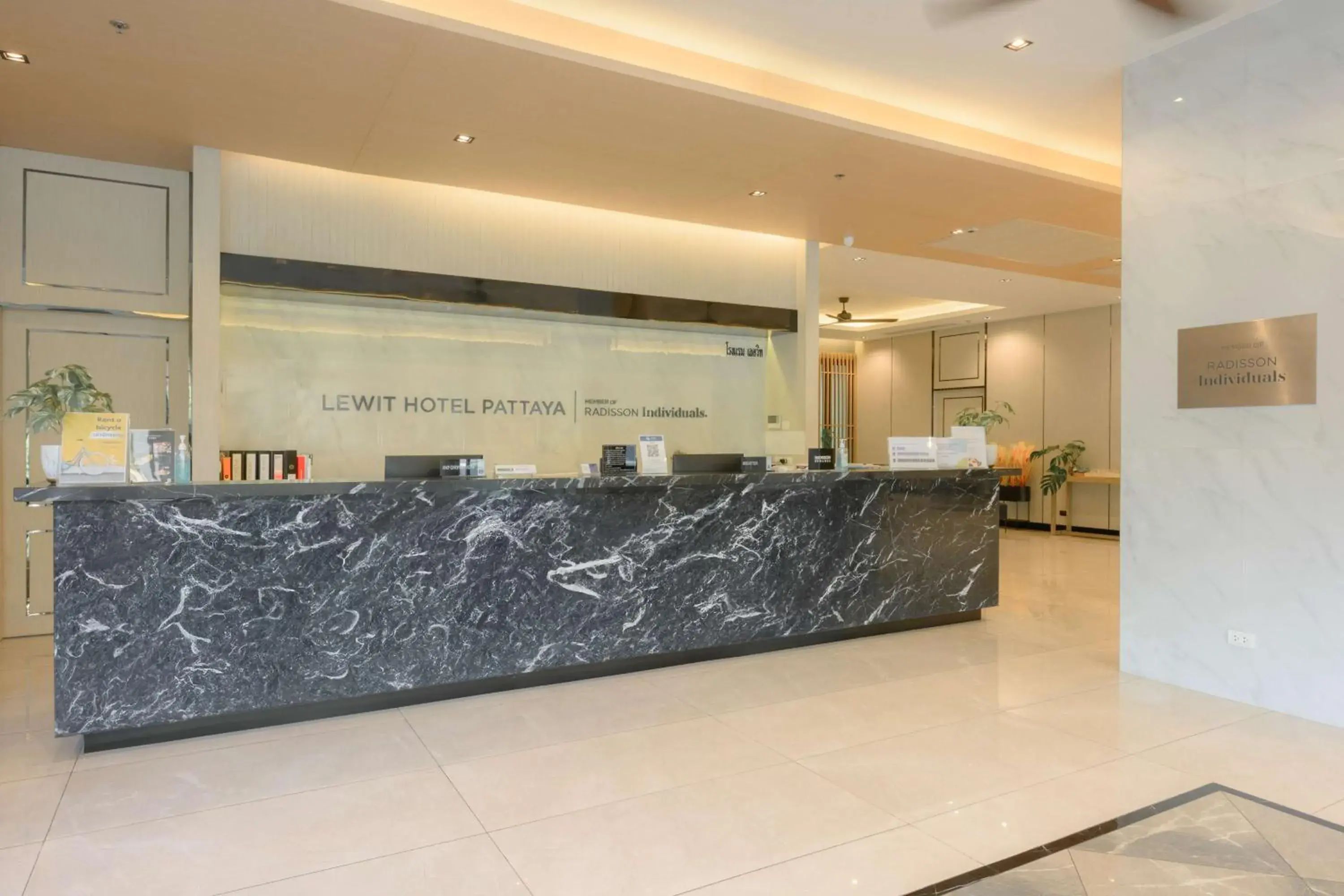 Lobby or reception in Lewit Hotel Pattaya, a member of Radisson Individuals Lobby or reception in Lewit Hotel Pattaya, a member of Radisson Individuals
