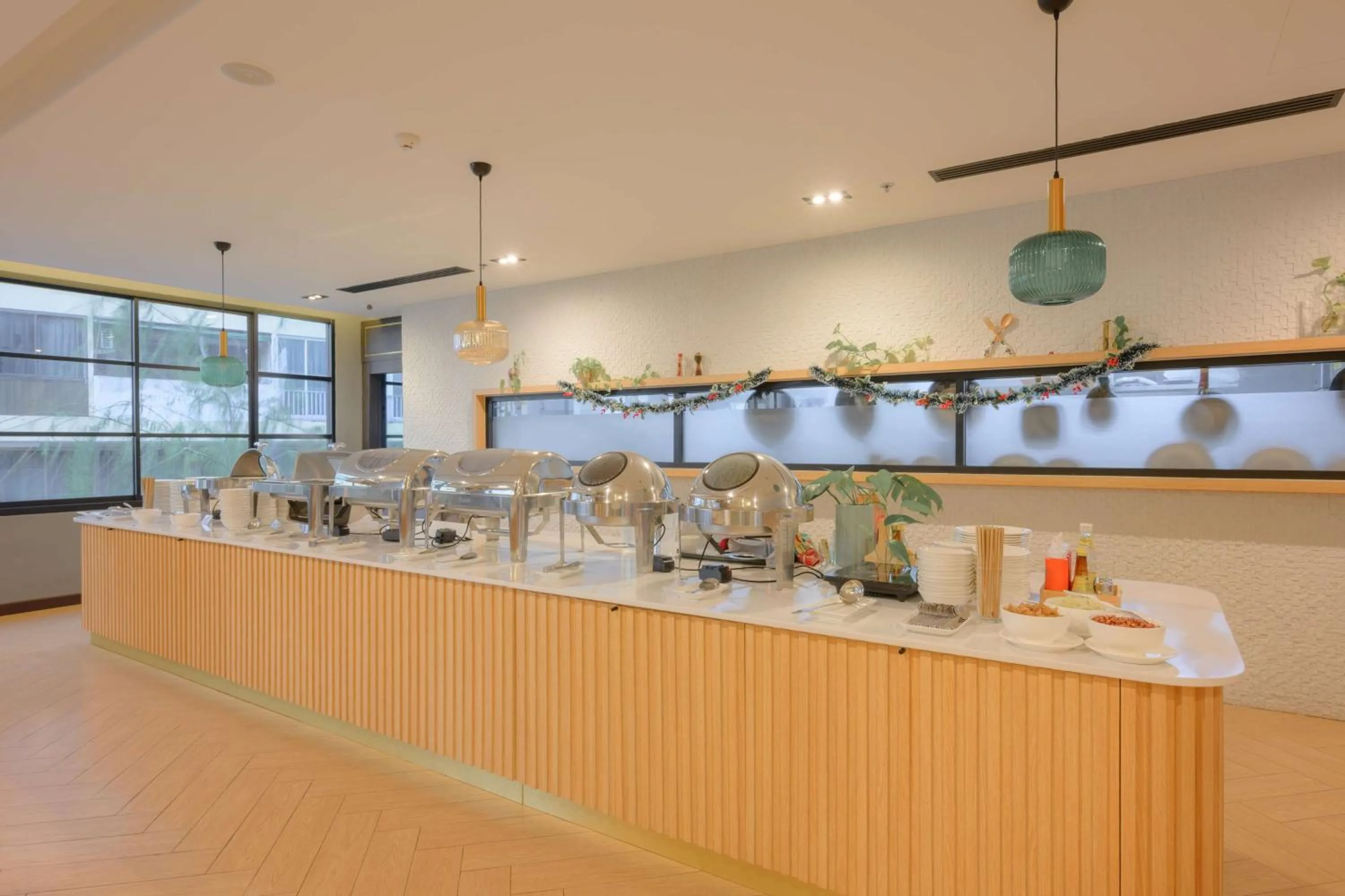 Breakfast in Lewit Hotel Pattaya, a member of Radisson Individuals