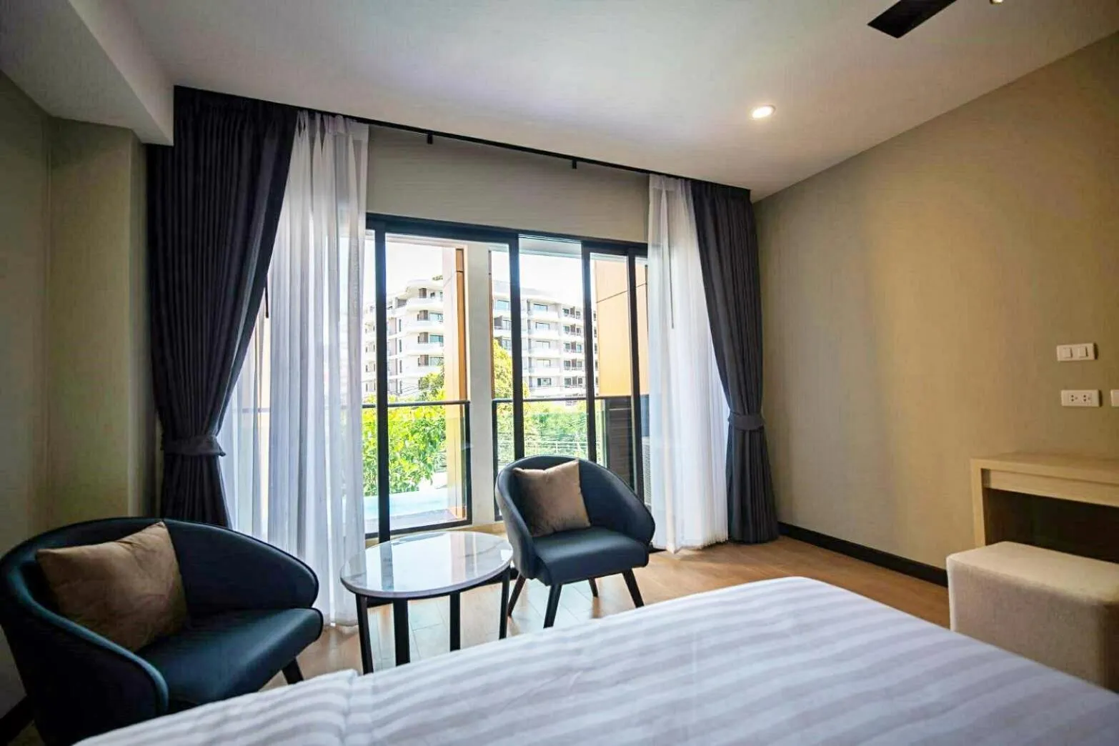 View (from property/room), Bed in Lewit Hotel Pattaya, a member of Radisson Individuals