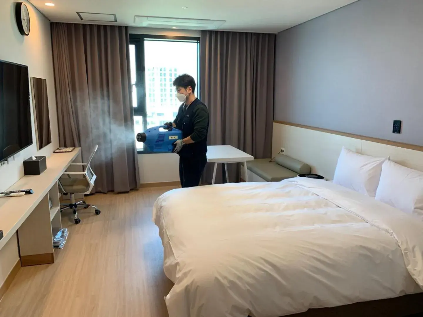 Bed in Best Western Asan Hotel Bed in Best Western Asan Hotel