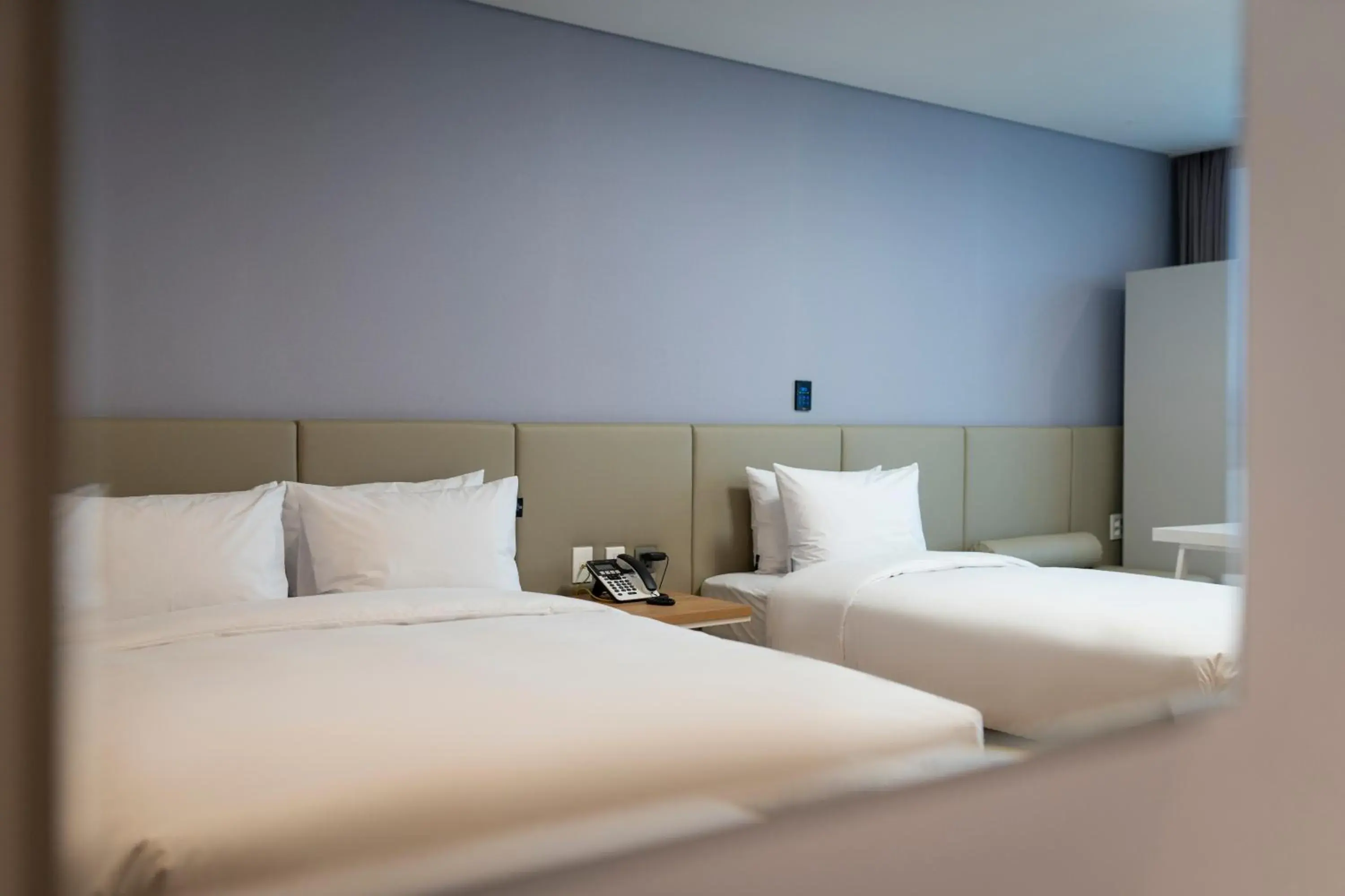 Bedroom, Bed in Best Western Asan Hotel Bedroom, Bed in Best Western Asan Hotel