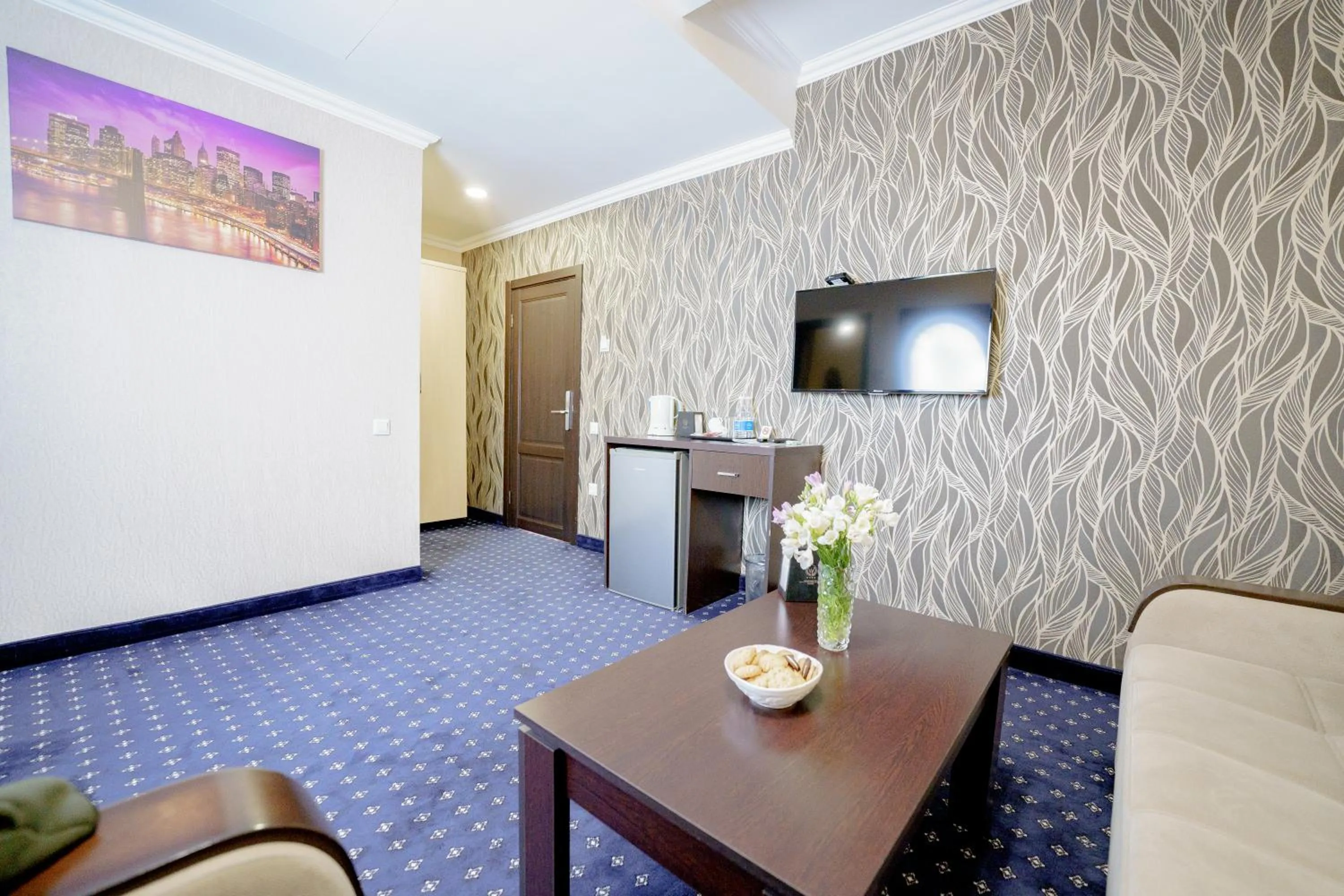 Seating area in Welcome Inn Hotel