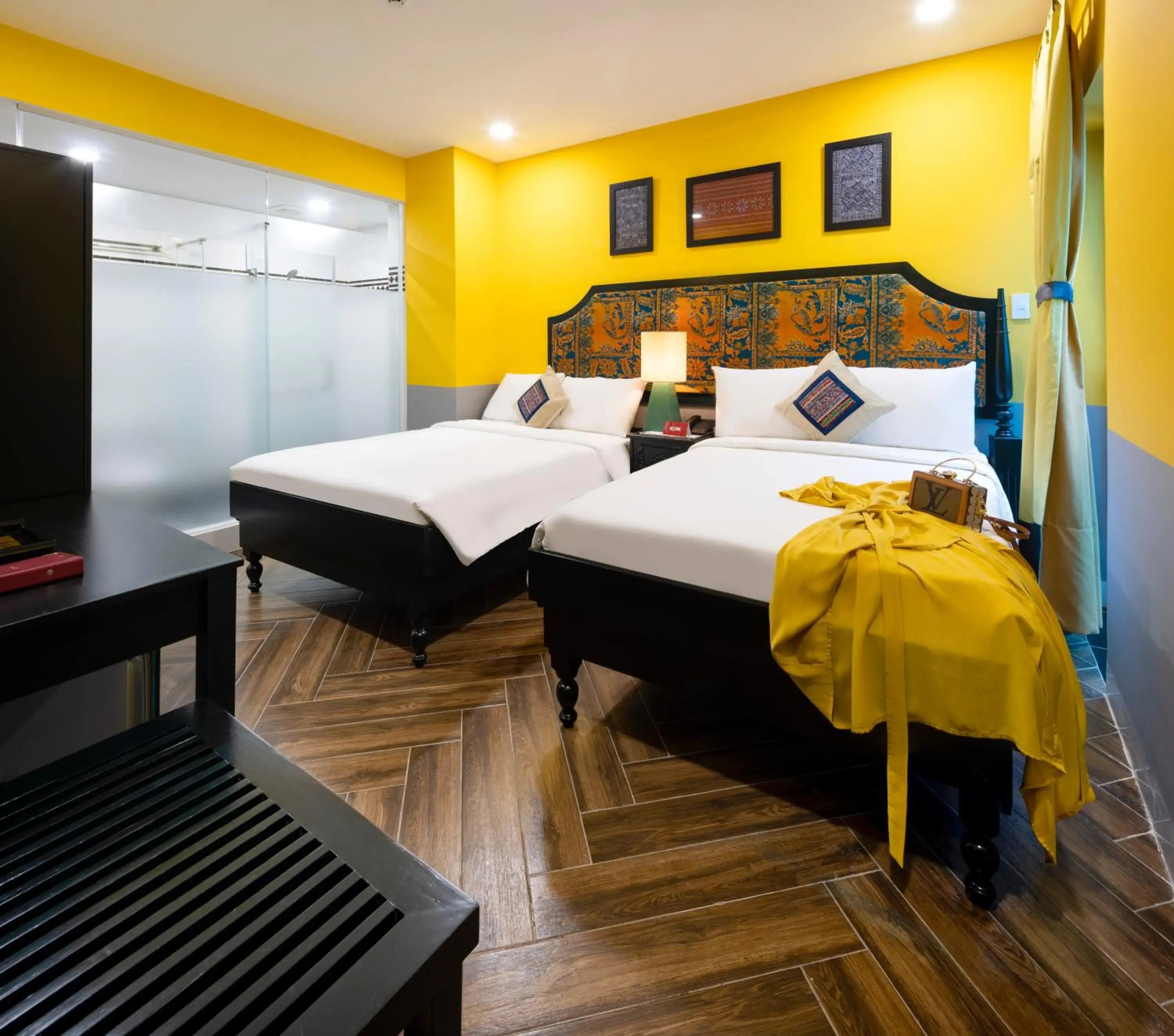 Photo of the whole room, Bed in Heritage Boutique Sierra Legend Photo of the whole room, Bed in Heritage Boutique Sierra Legend