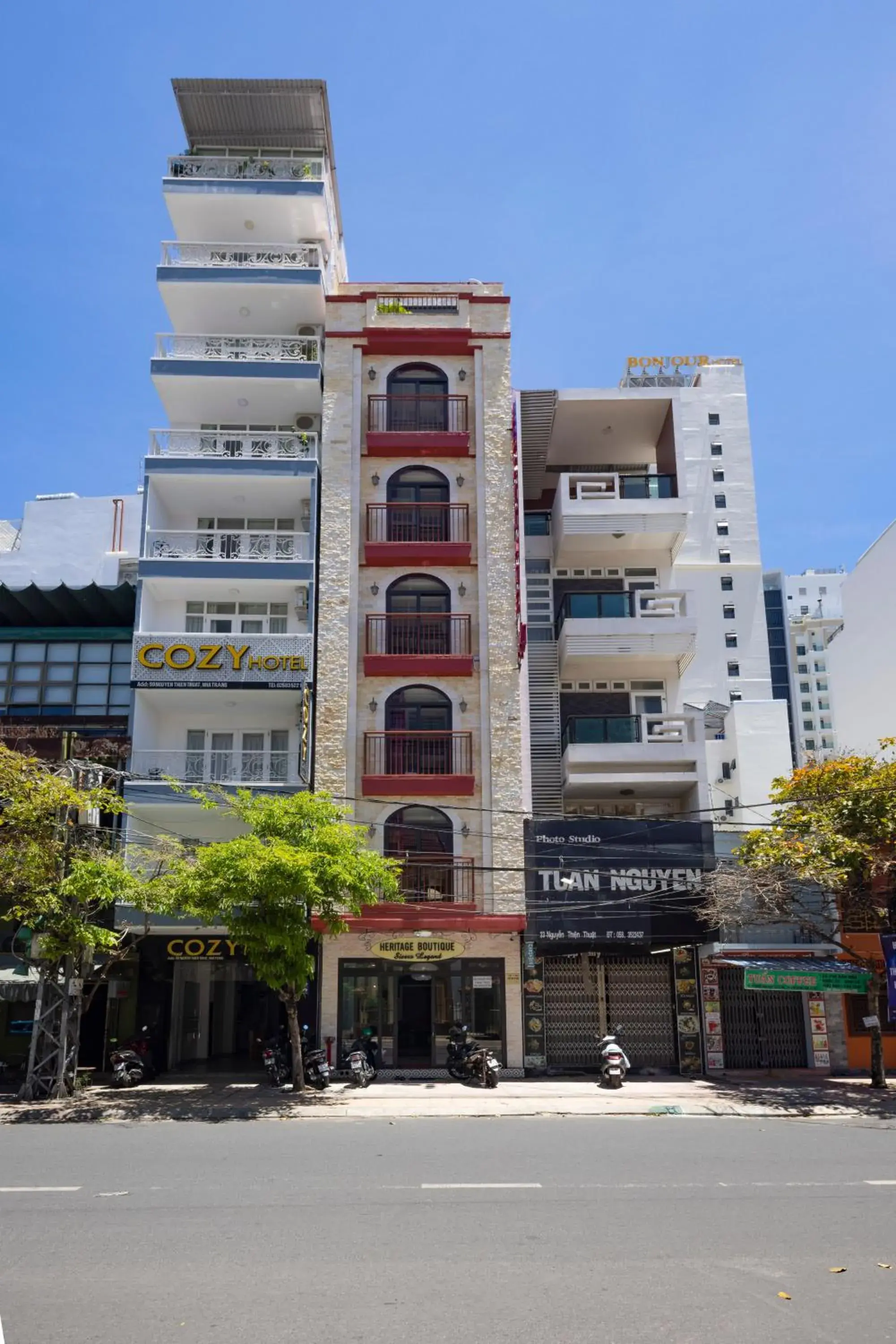 Property building in Heritage Boutique Sierra Legend Property building in Heritage Boutique Sierra Legend