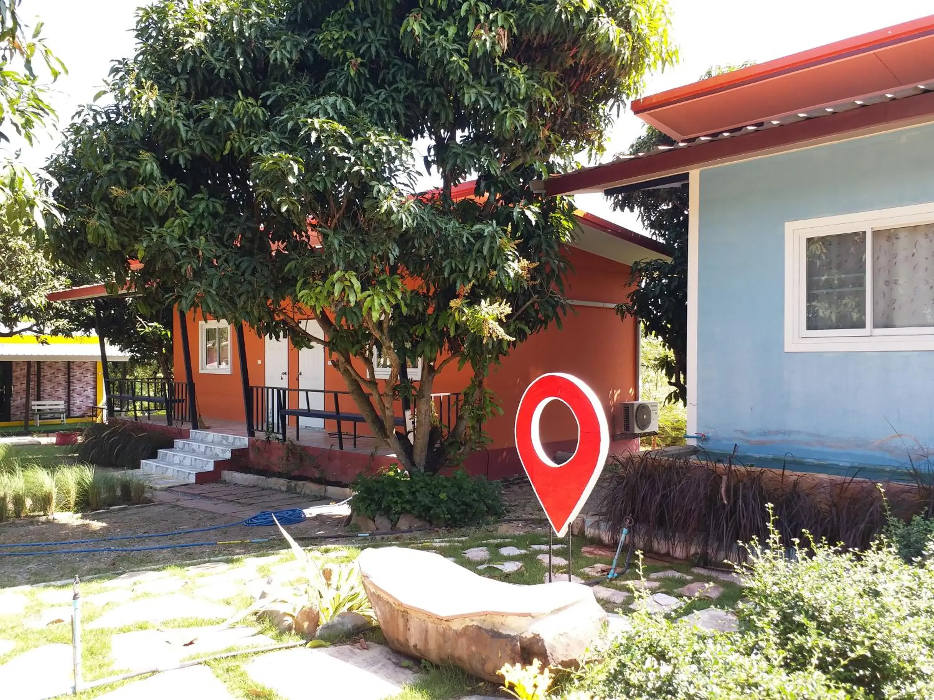 Property building in Baan Hin Sai Suay Property building in Baan Hin Sai Suay