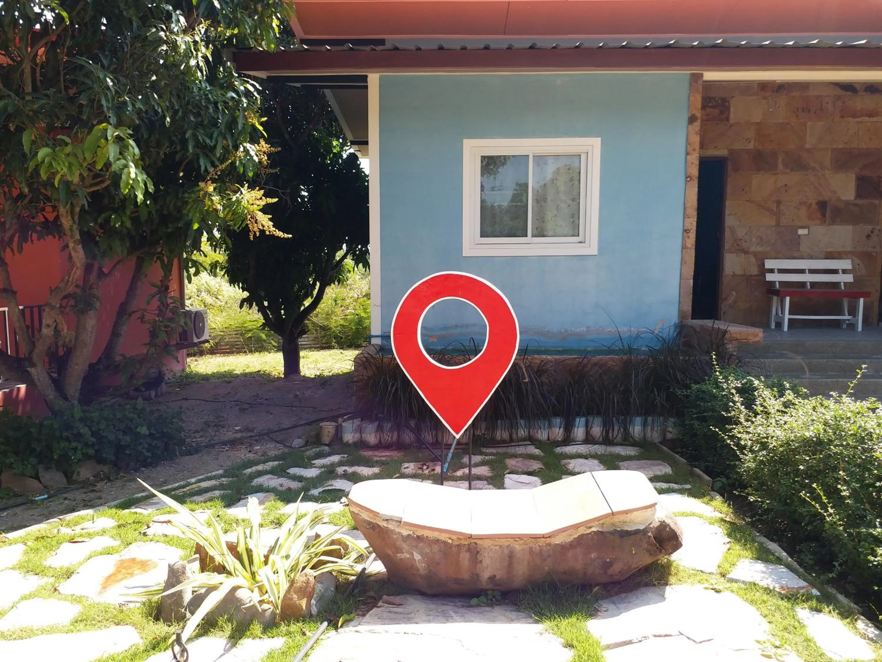 Garden in Baan Hin Sai Suay