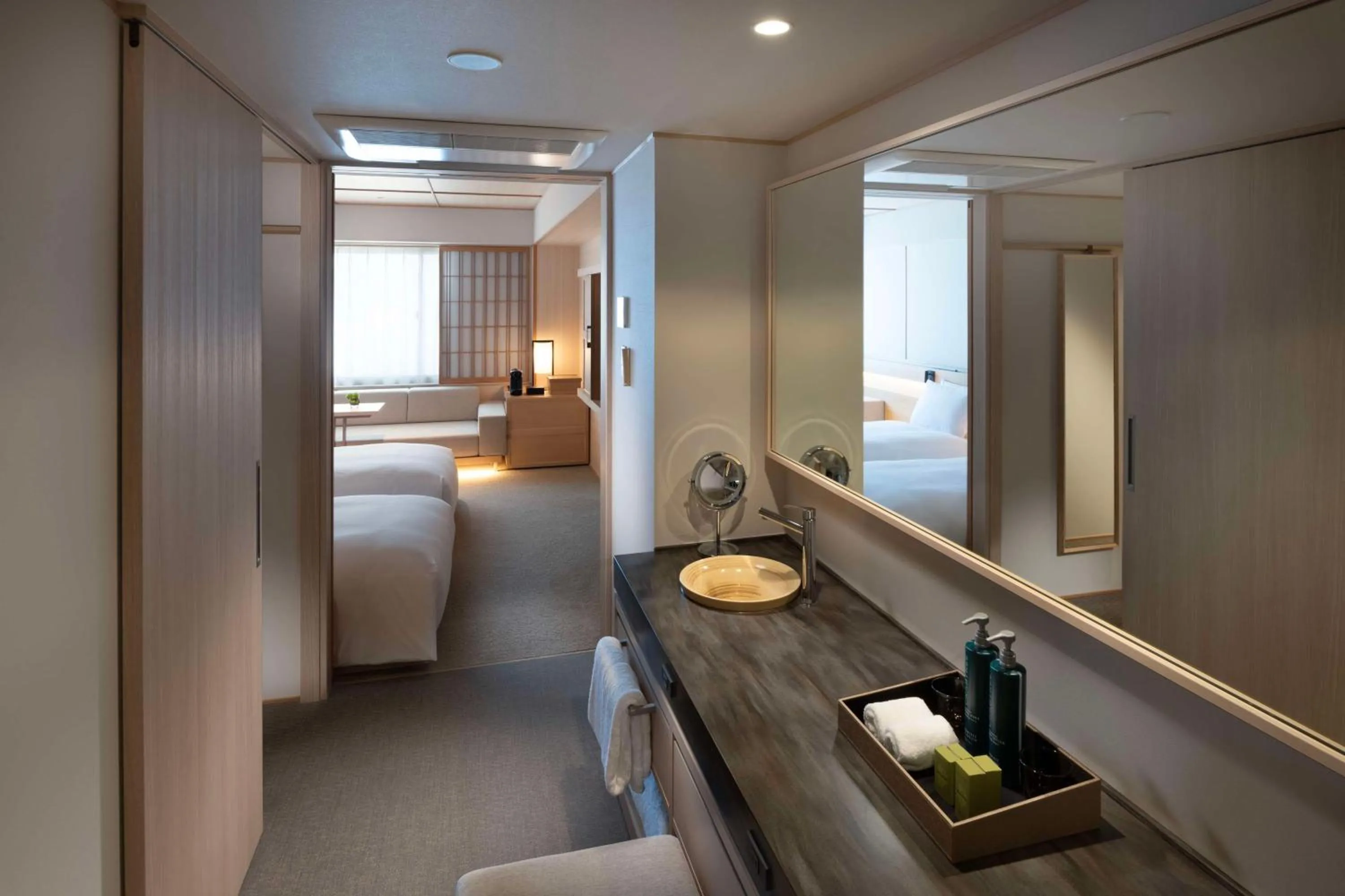 Bathroom, Bed in DoubleTree by Hilton Kyoto Higashiyama