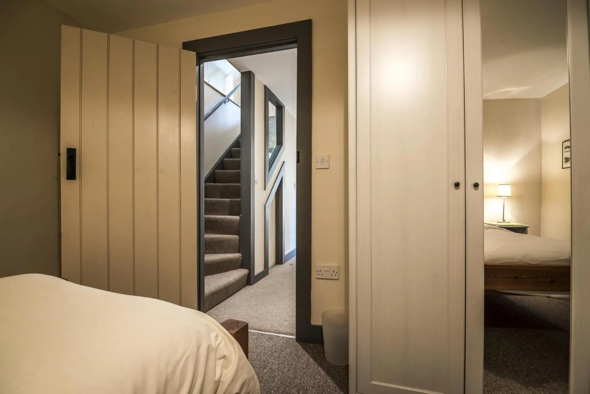 Floor plan, Bed in Rock Cottage - 3 Bedroom Holiday Home - Fishguard