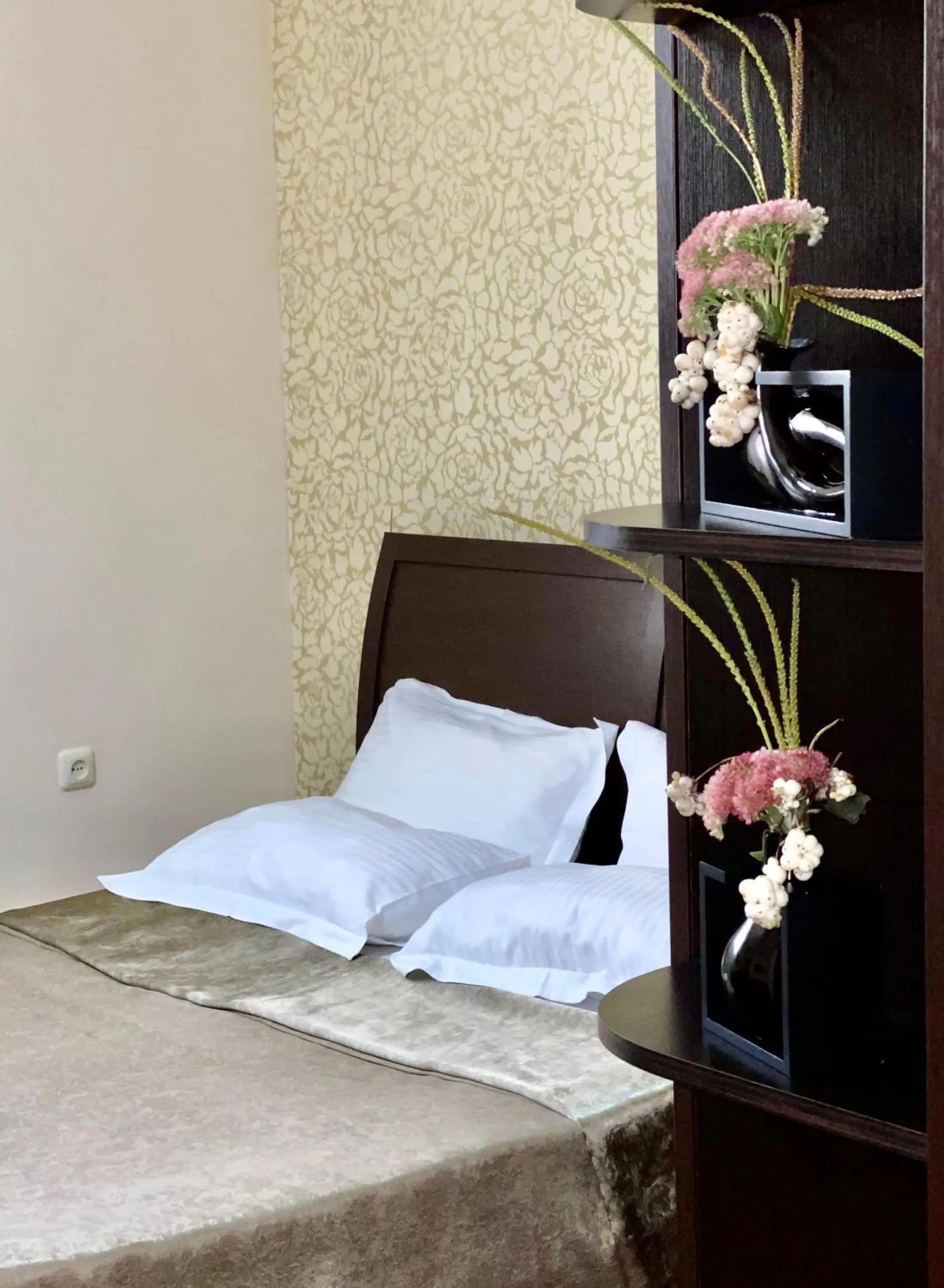Bed in Parvana Hotel