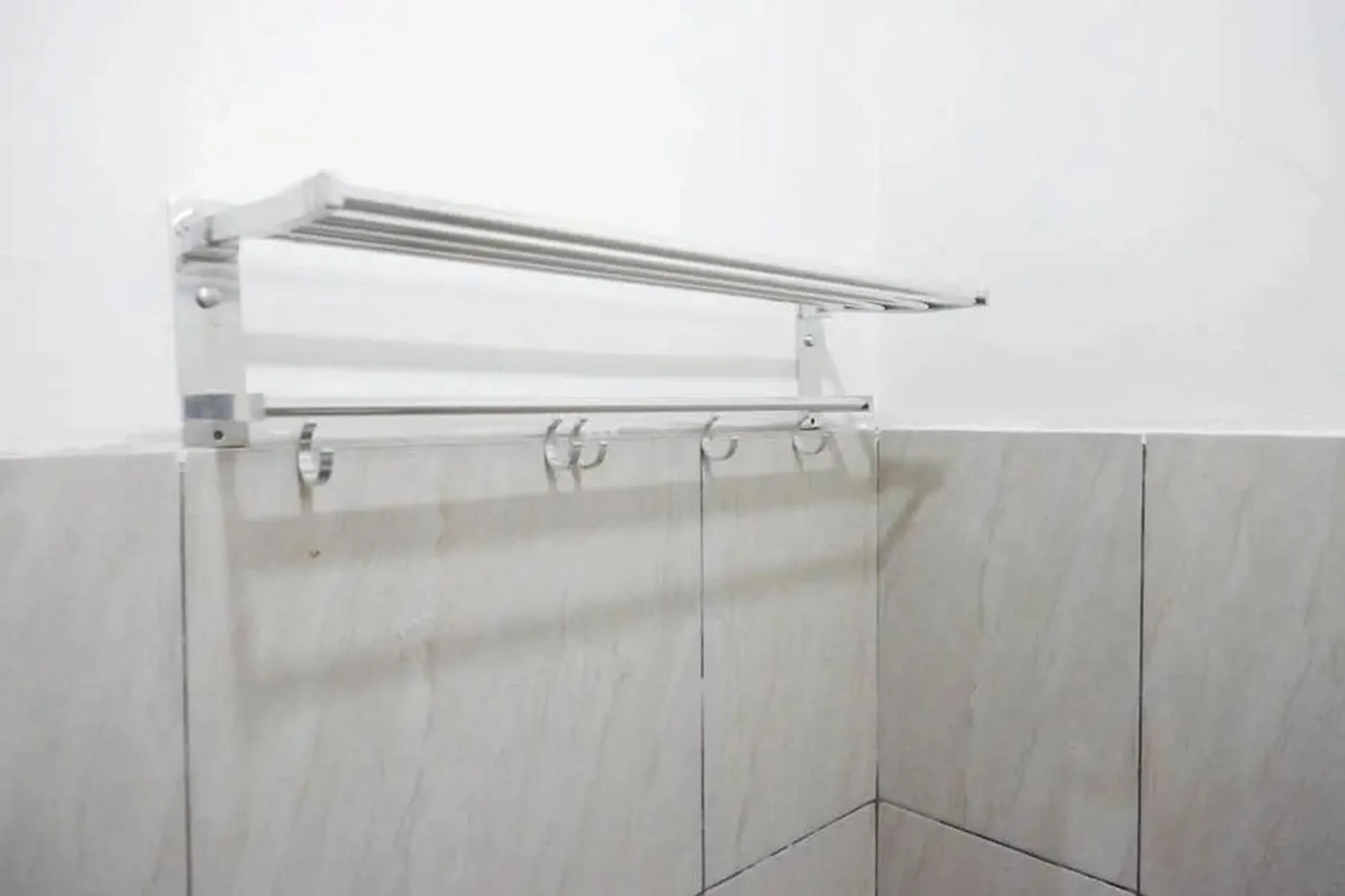 Bathroom in RedDoorz Syariah near Universitas Jenderal Soedirman 2