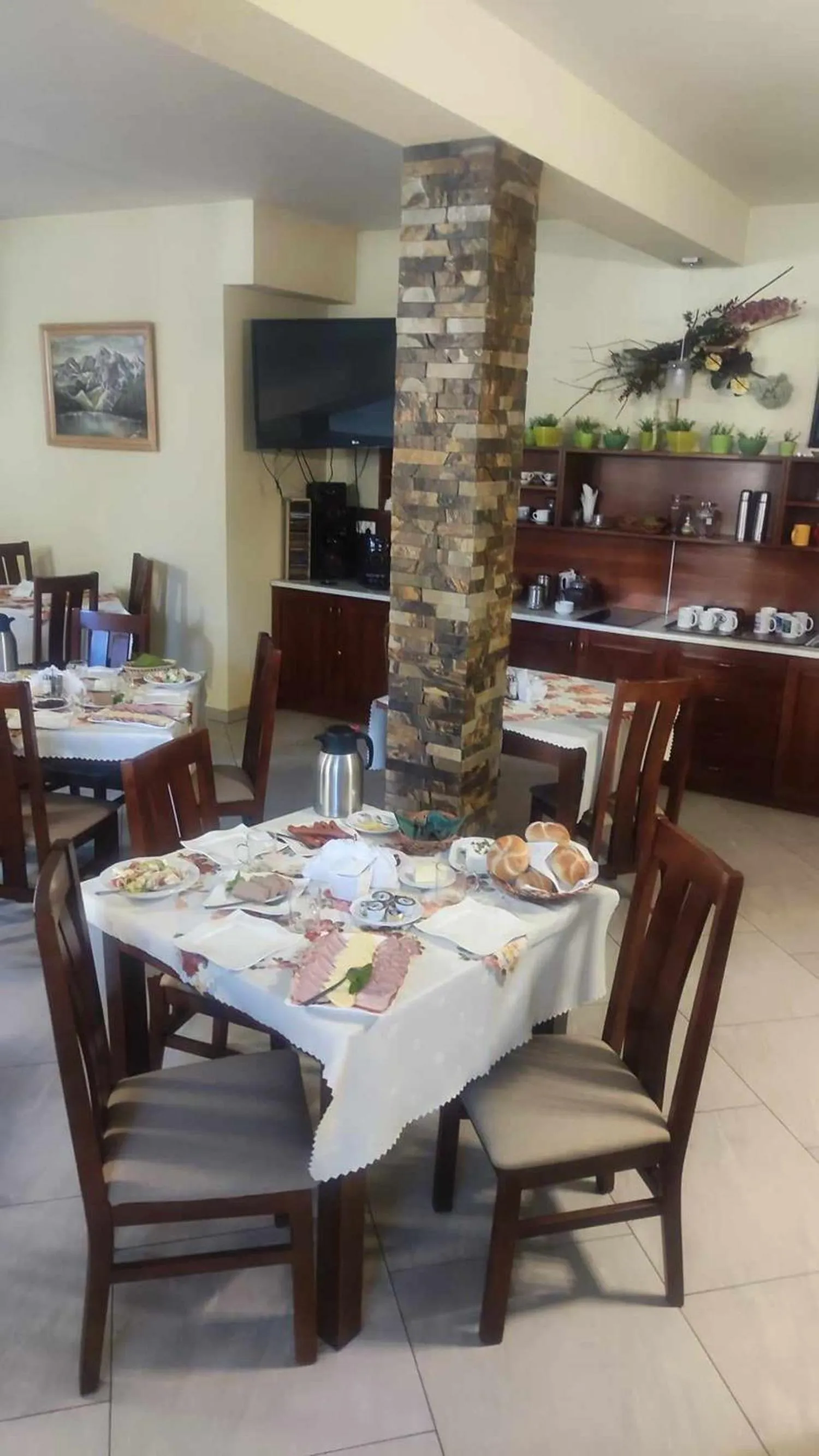 Restaurant/places to eat in Willa Danielka