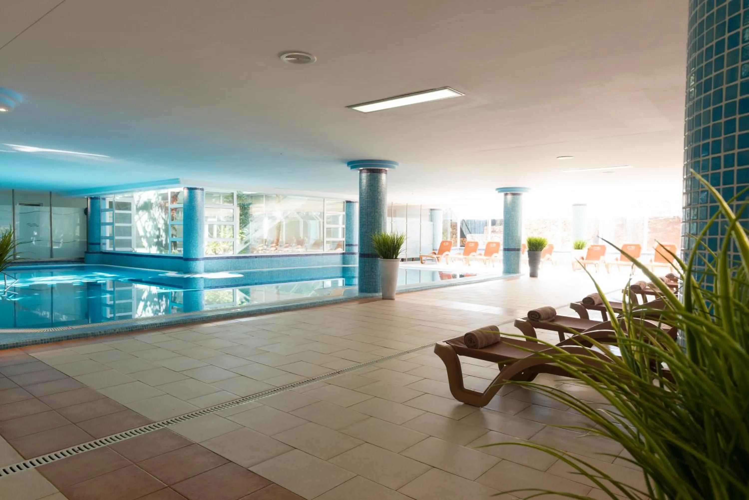 Swimming pool in Hotel Mariant Park