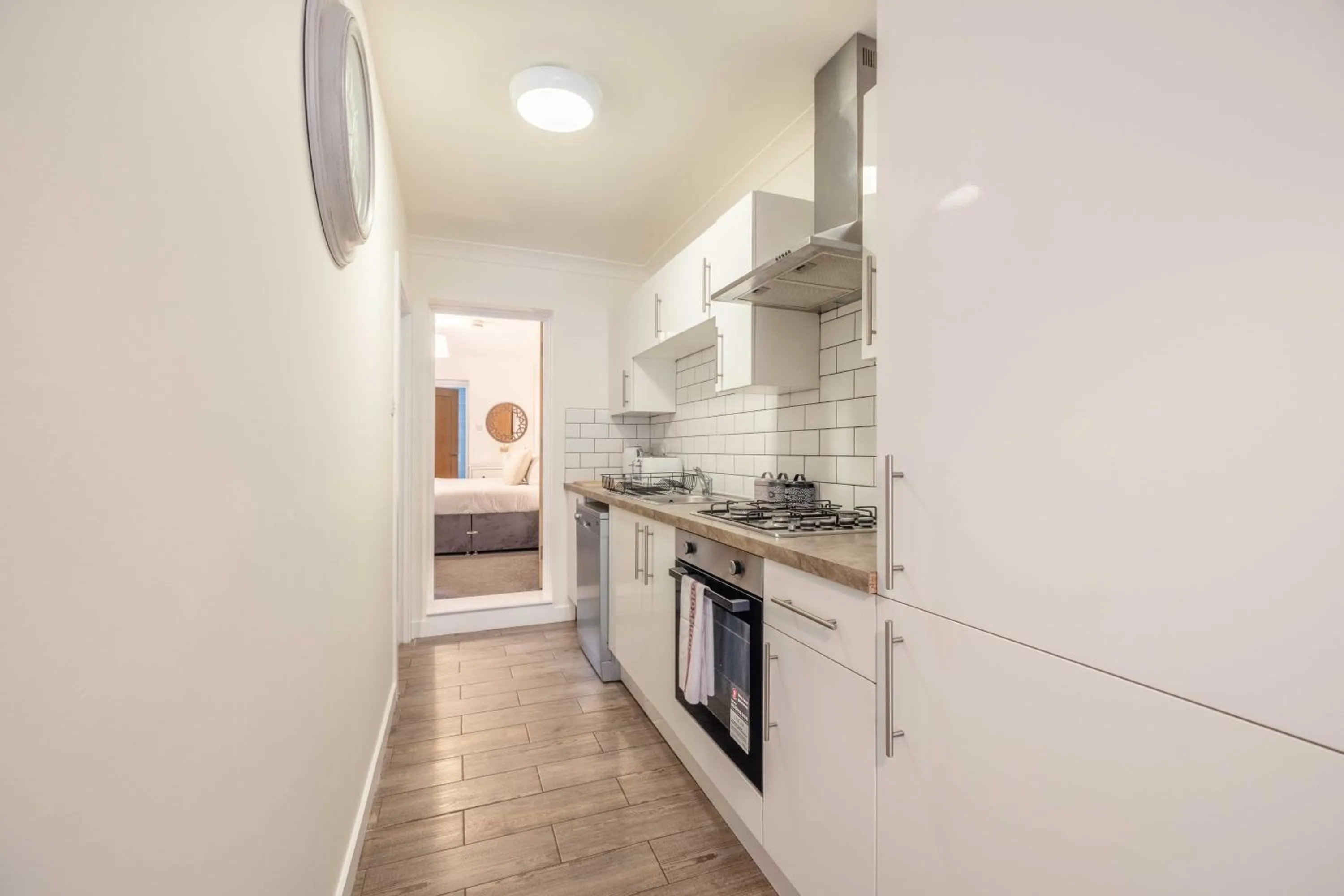 Stylish Apartment 5 min Walk to Castle