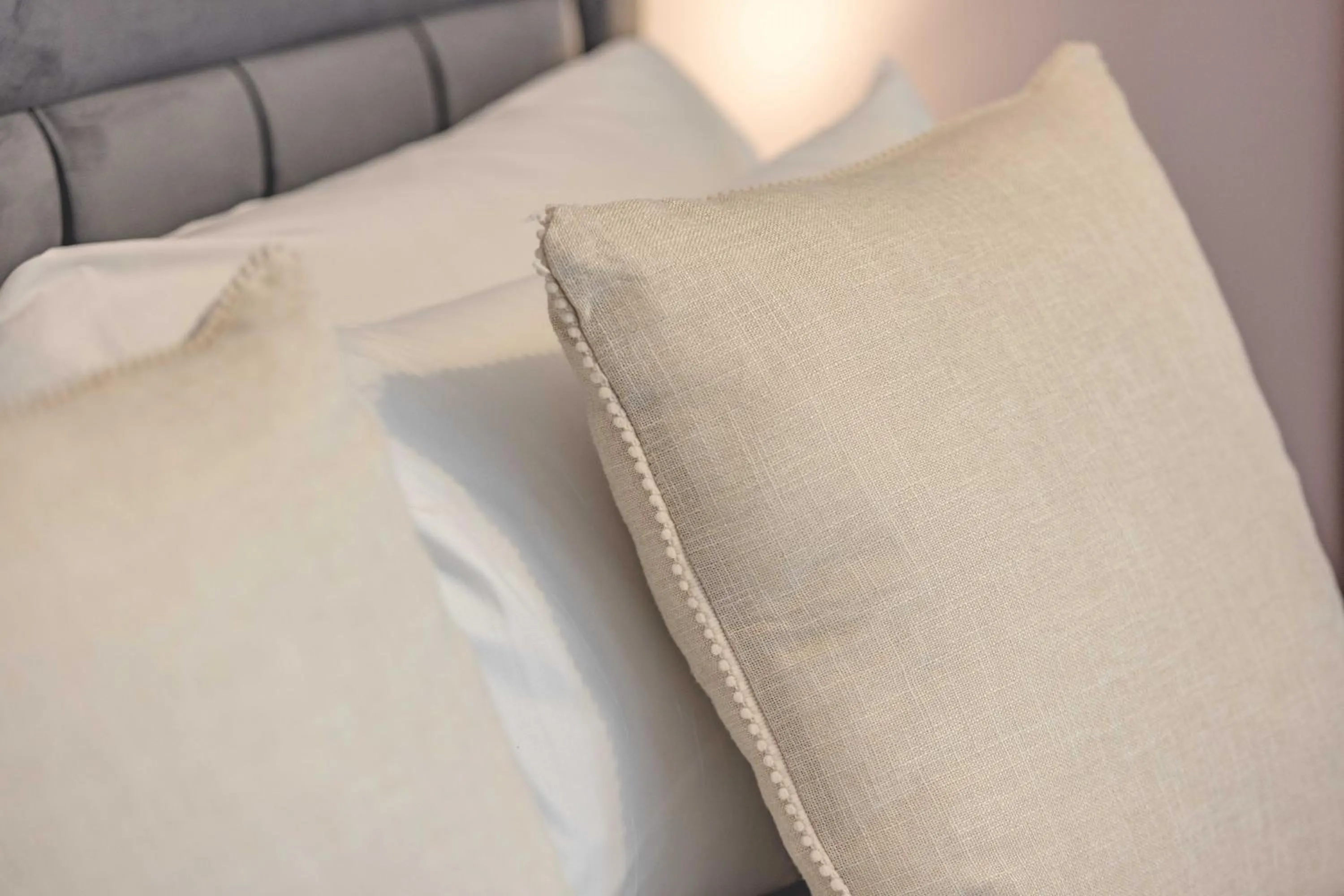 Bed in Stylish Apartment 5 min Walk to Castle