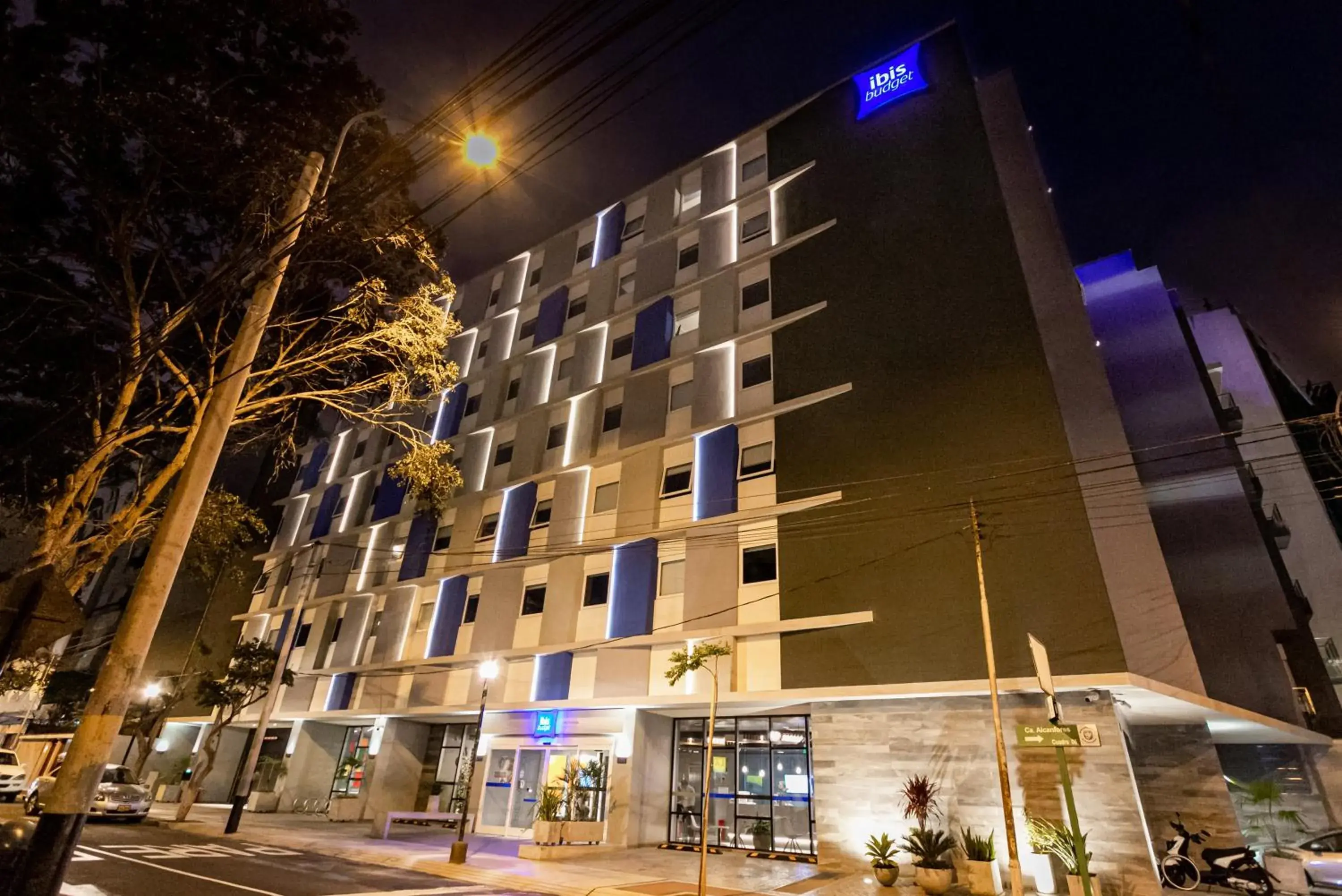 Property building in ibis budget Lima Miraflores Property building in ibis budget Lima Miraflores
