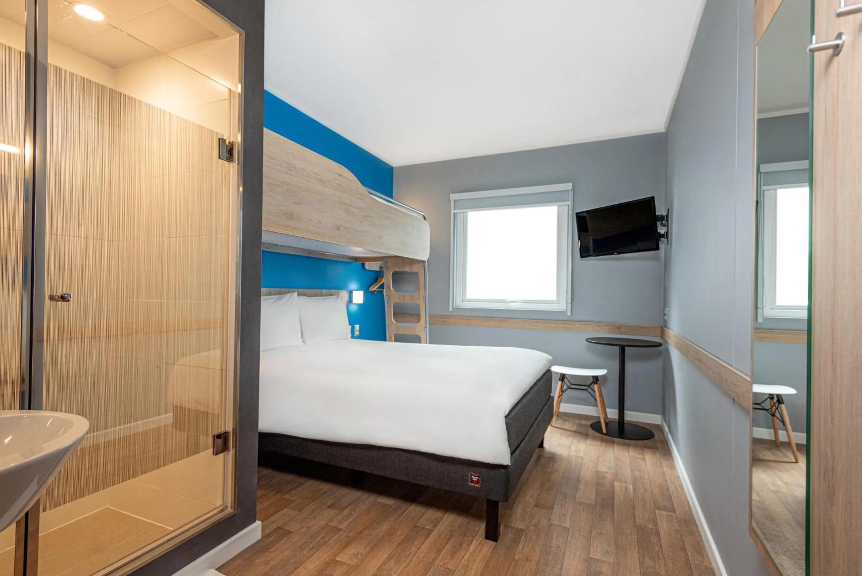 Property building, Bed in ibis budget Lima Miraflores