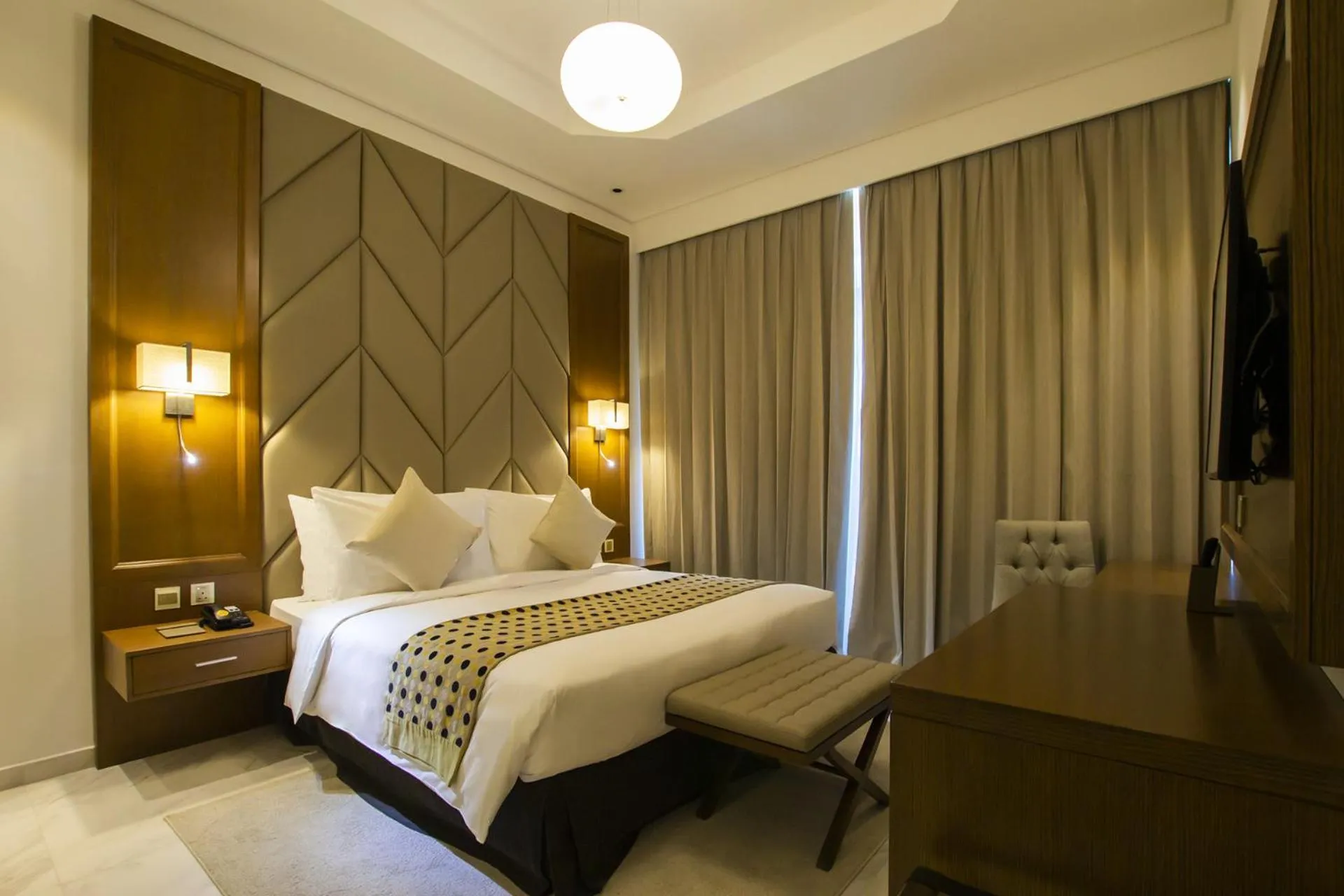 Bedroom, Bed in TIME Onyx Hotel Apartments