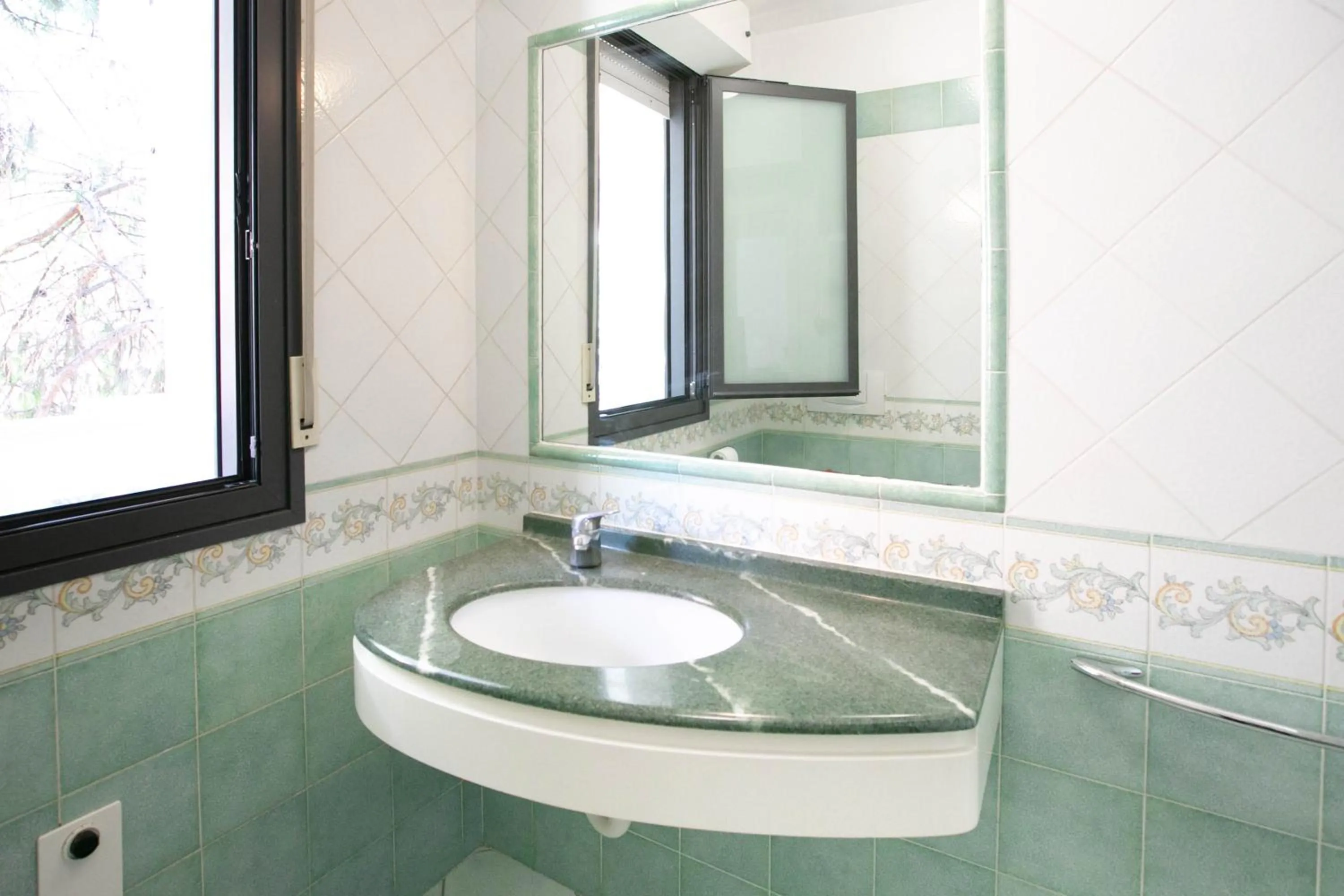 Bathroom in Residence Villa Dei Pini