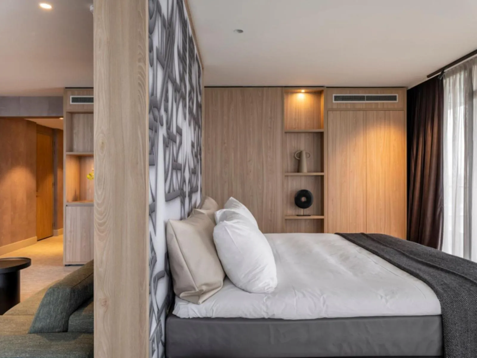 Bedroom, Bed in Van der Valk Hotel Deventer