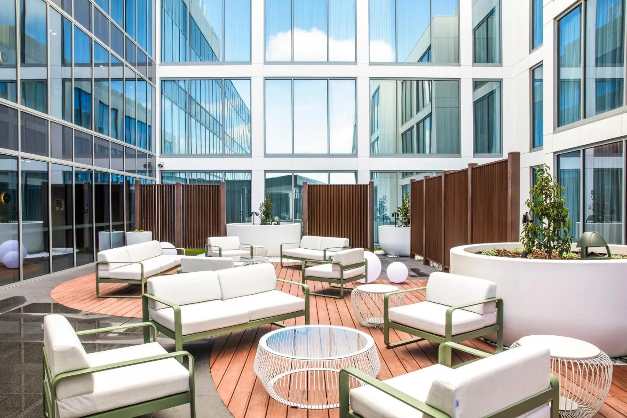 Property building in Holiday Inn Werribee by IHG