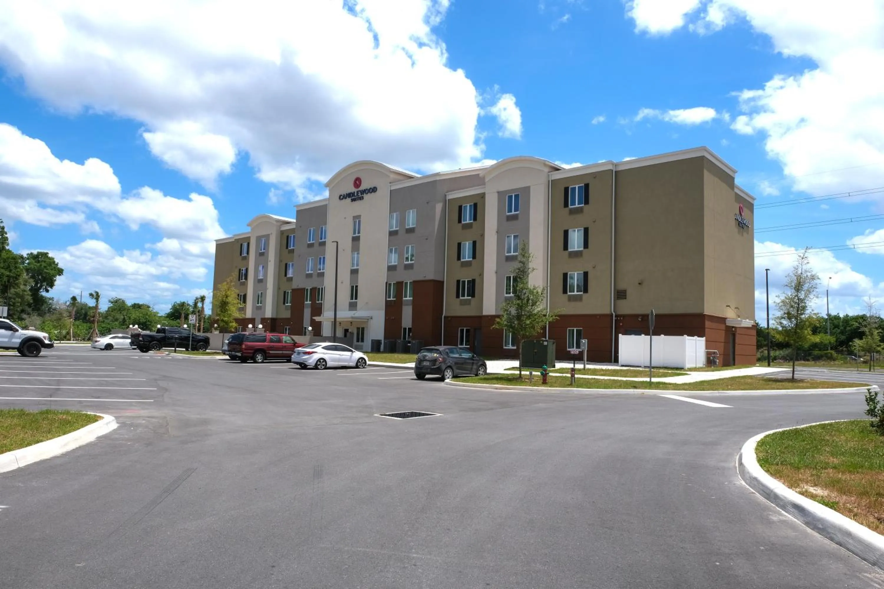 Property building in Candlewood Suites - Ocala I-75 by IHG