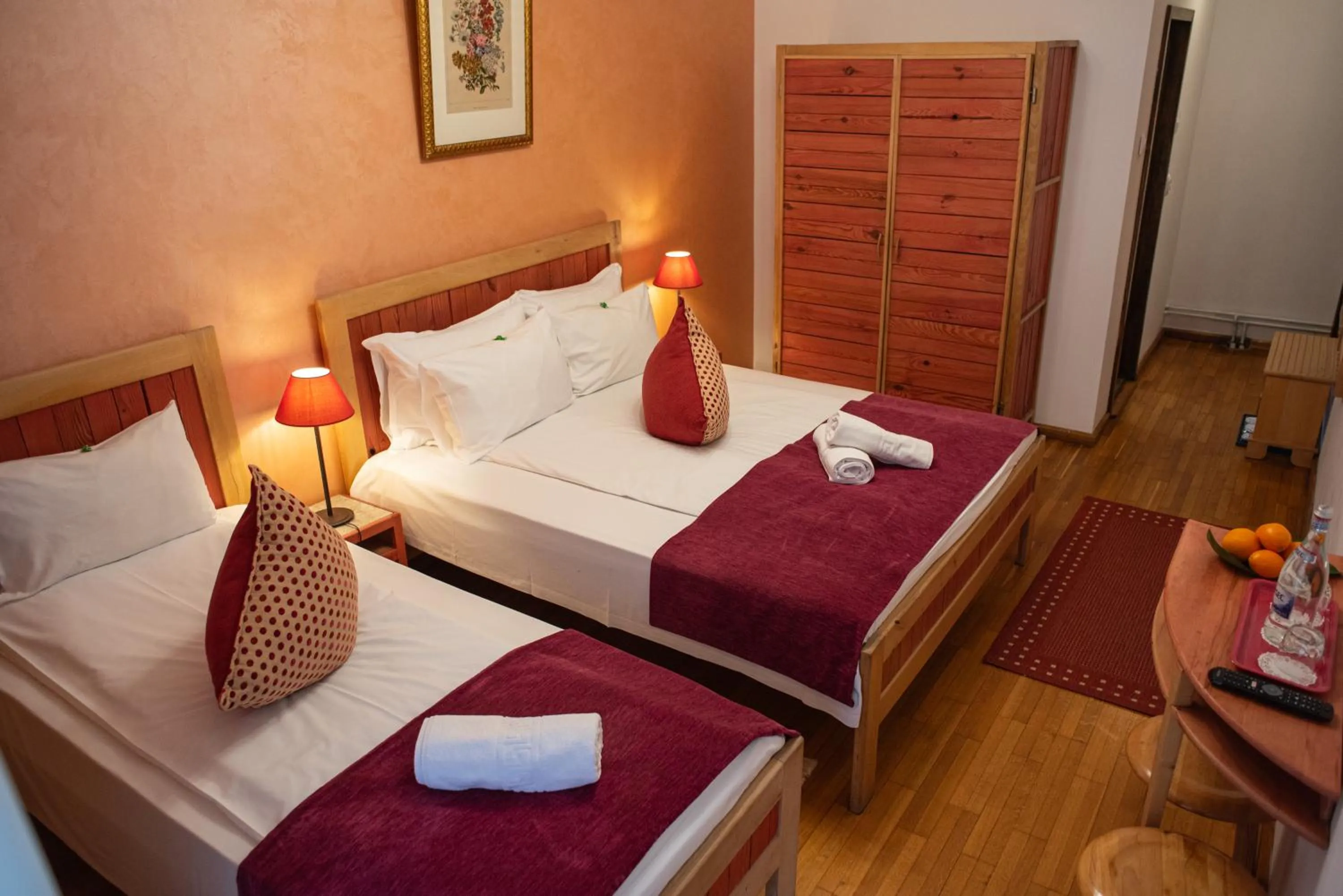 Photo of the whole room, Bed in Villa Ermitage