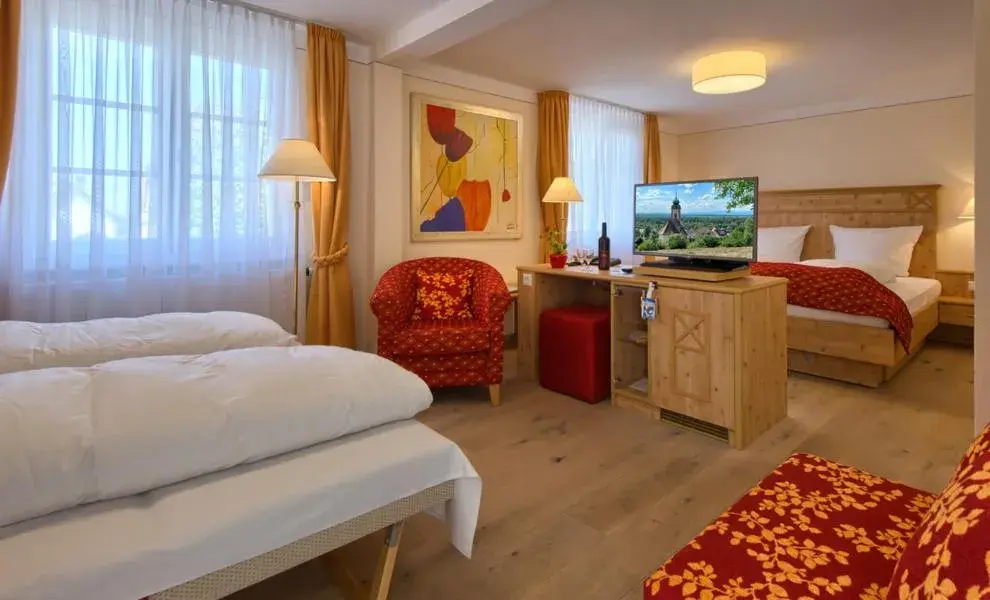 Family Room (2 Adults + 2 Children) - single occupancy in Flair Hotel Schwanen Family Room (2 Adults + 2 Children) - single occupancy in Flair Hotel Schwanen
