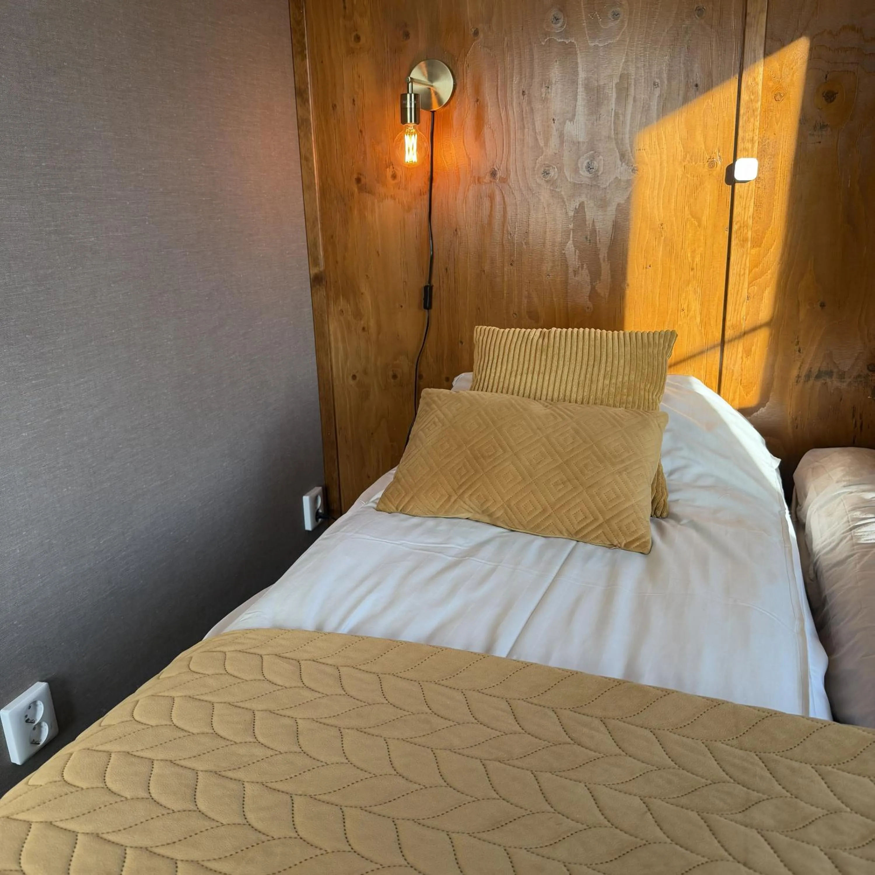Photo of the whole room, Bed in Villa Bergli