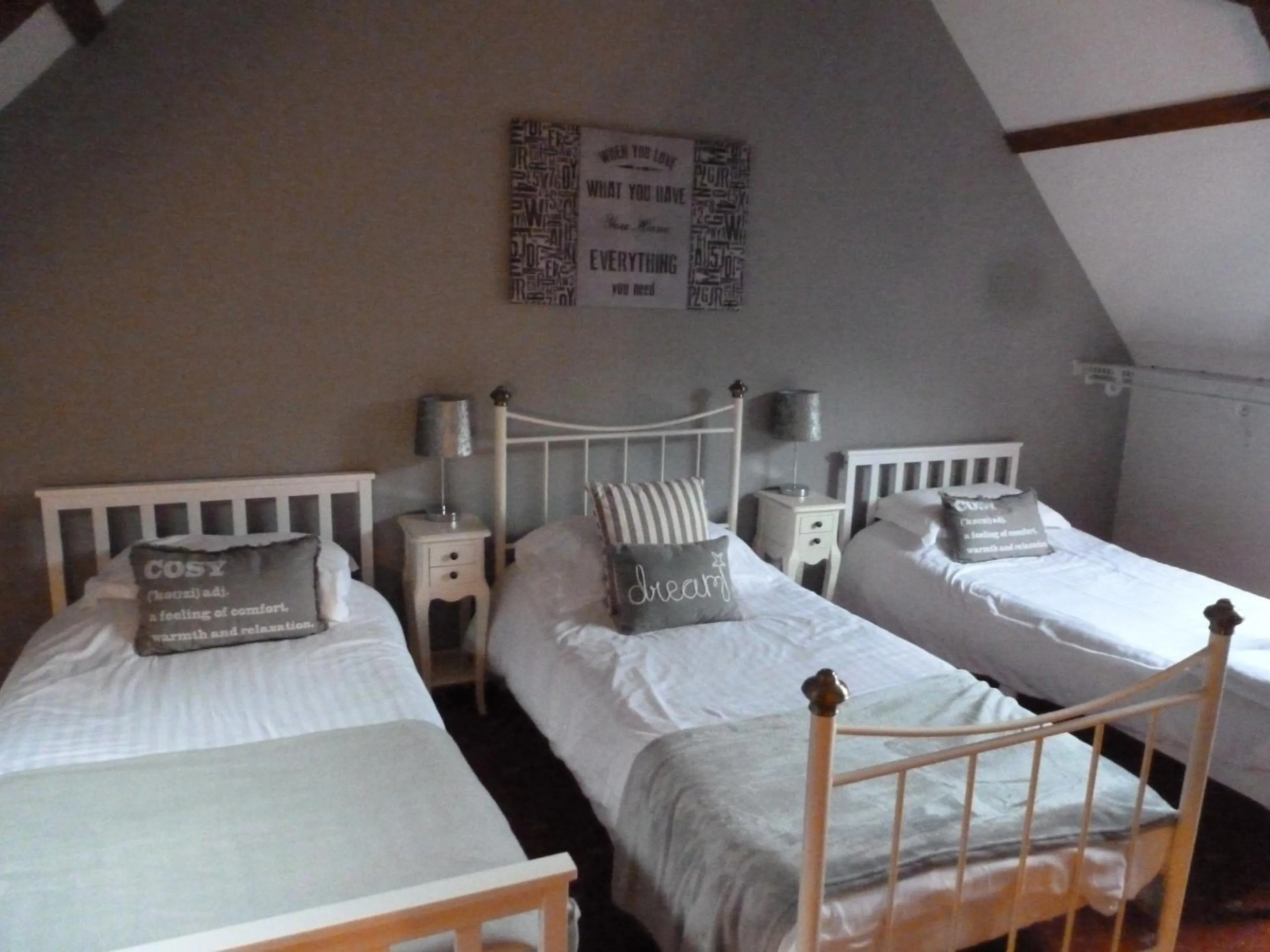 Bedroom, Bed in The Liscawn