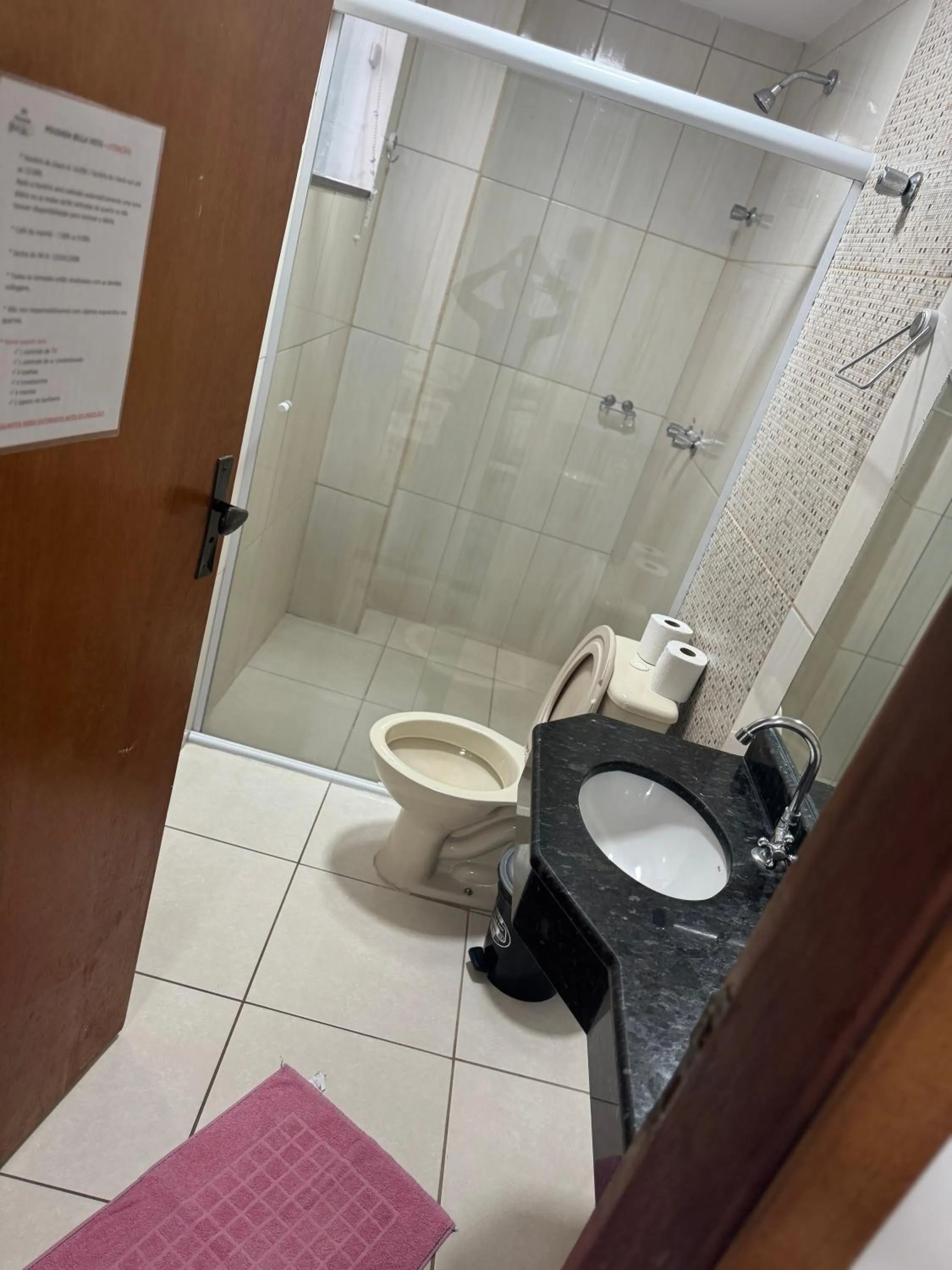 Shower in Pousada Bella Vista