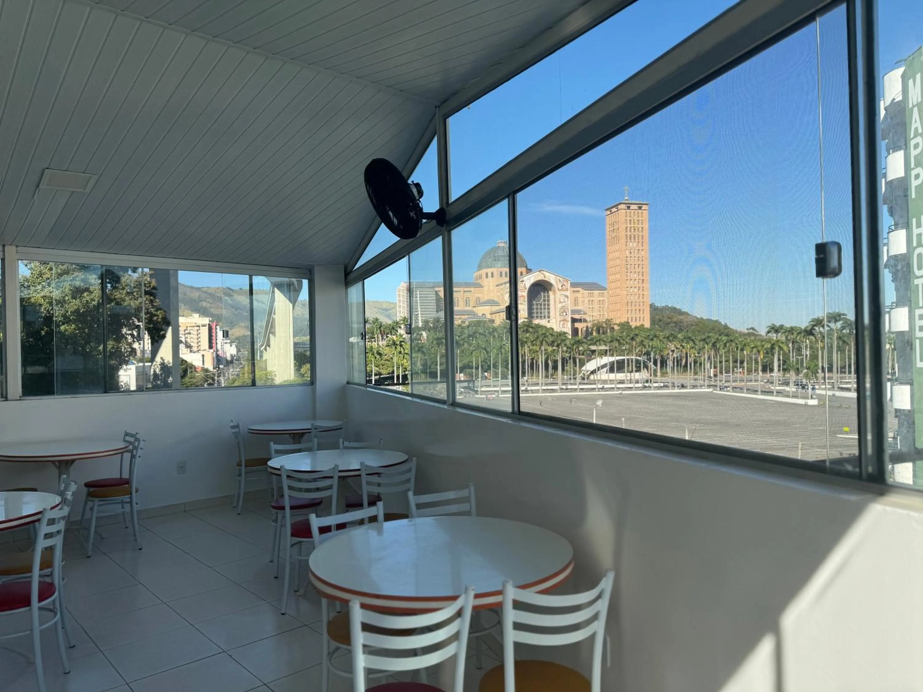 Restaurant/places to eat in Pousada Bella Vista