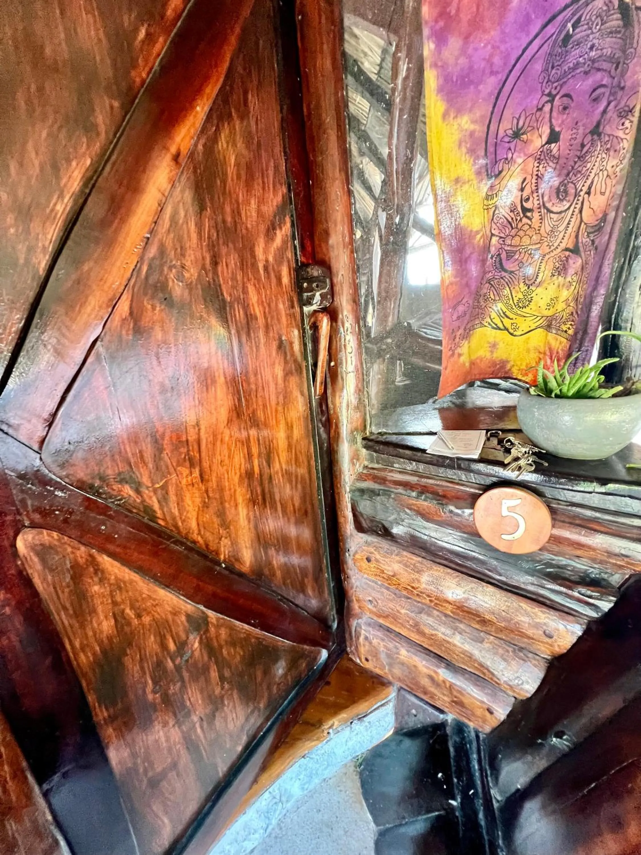 Property building in La Quinta Orquídea