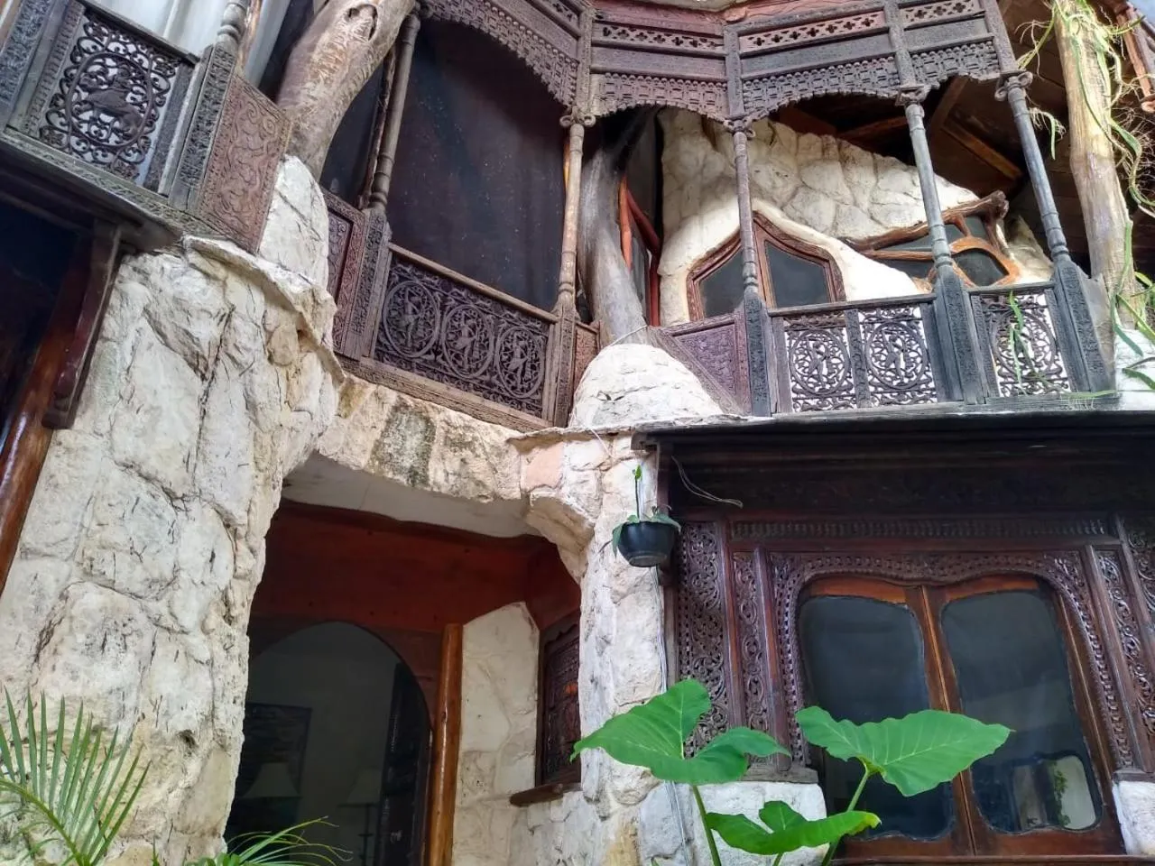 Property building in La Quinta Orquídea