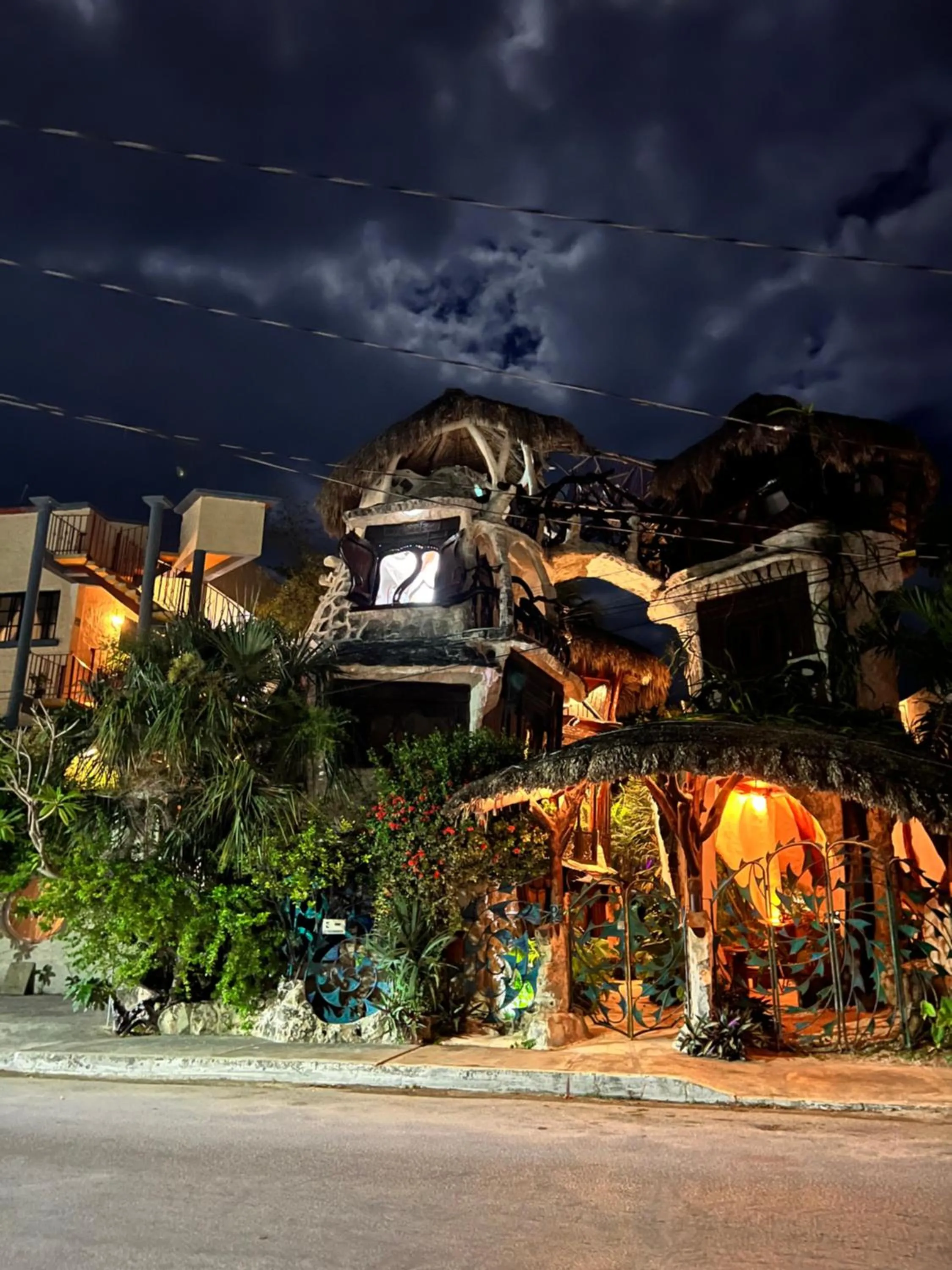 Property building in La Quinta Orquídea