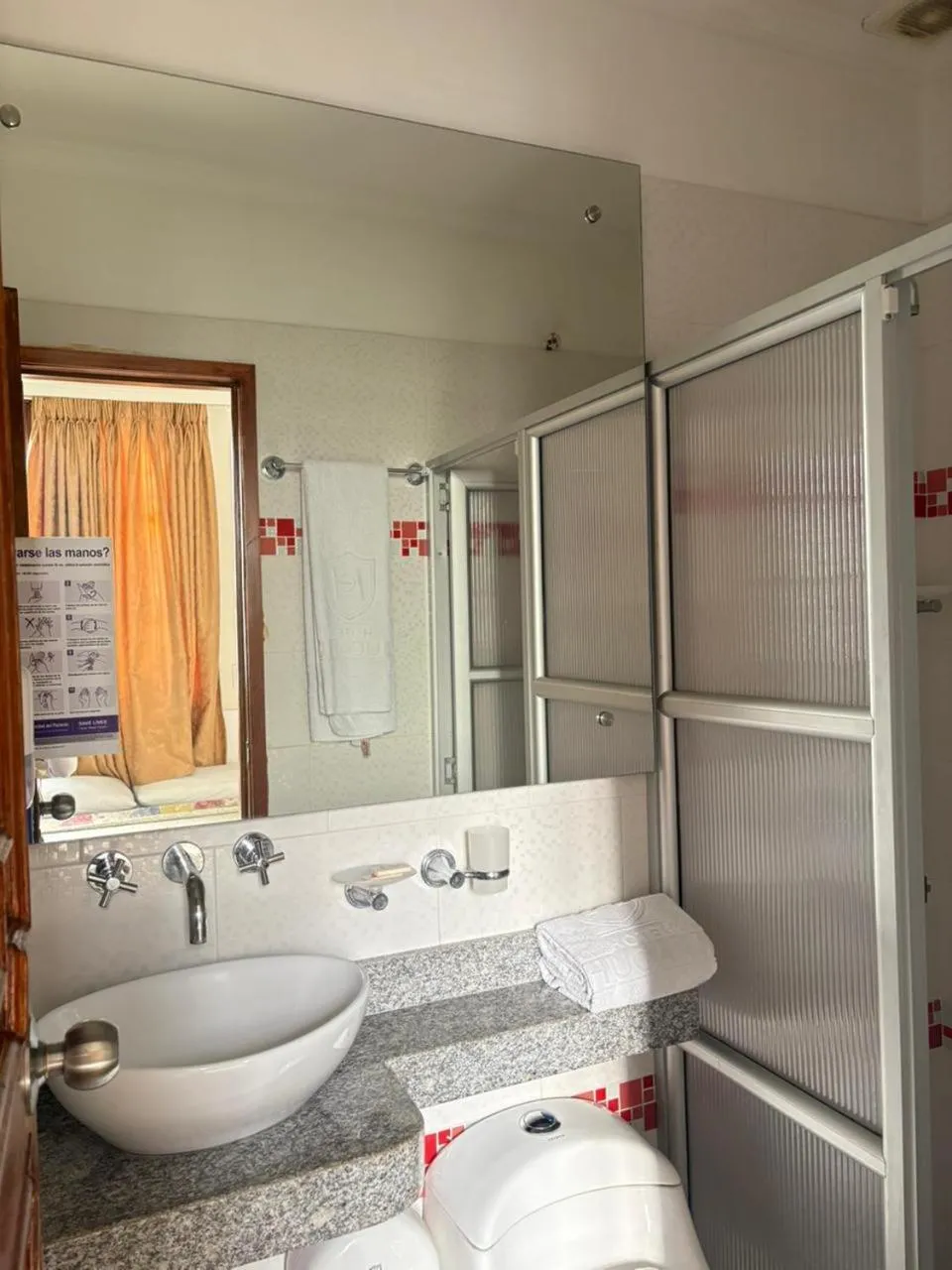 Bathroom in Hotel Chucarima