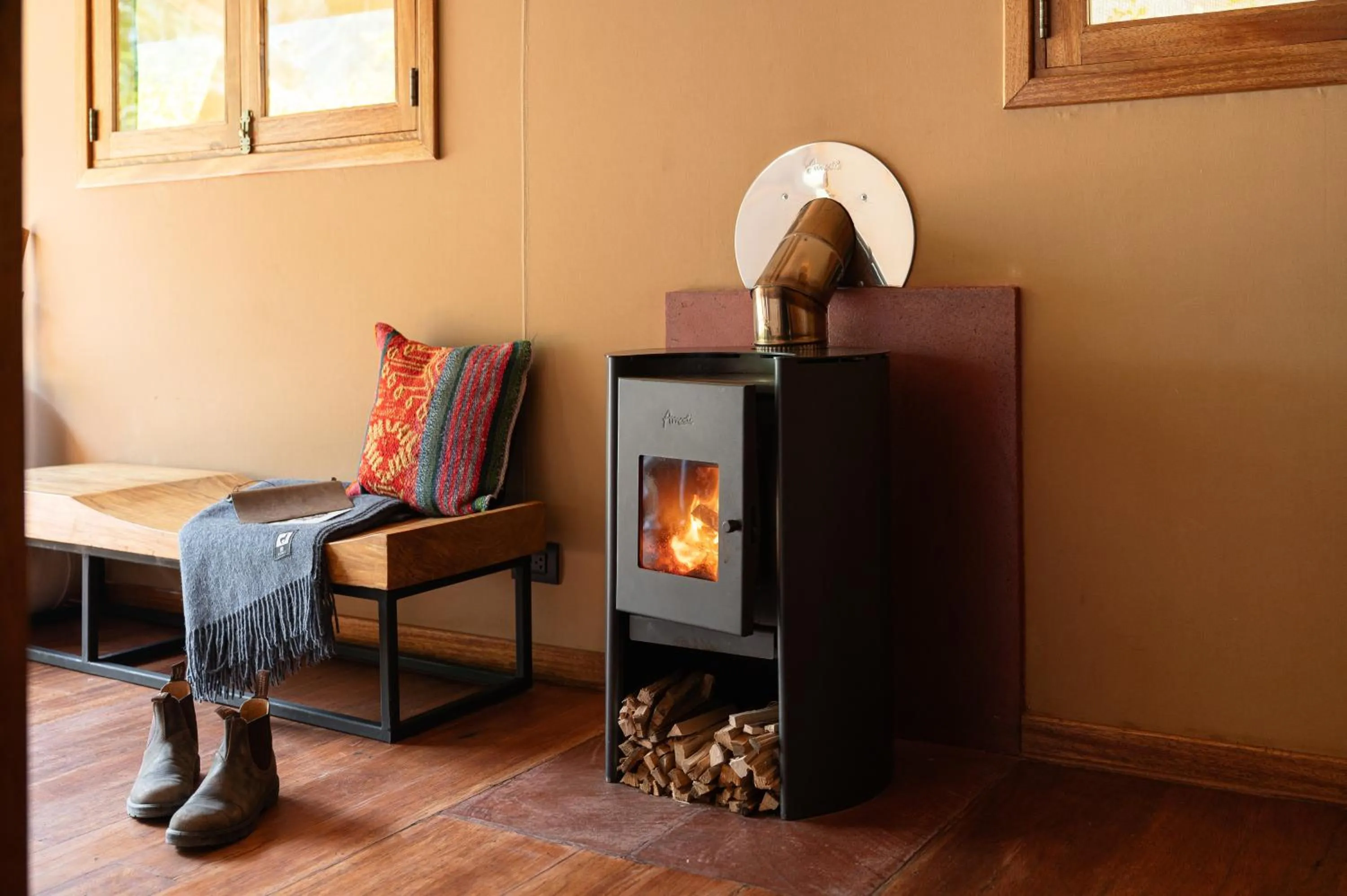 Seating area in Las Qolqas EcoResort Ollantaytambo