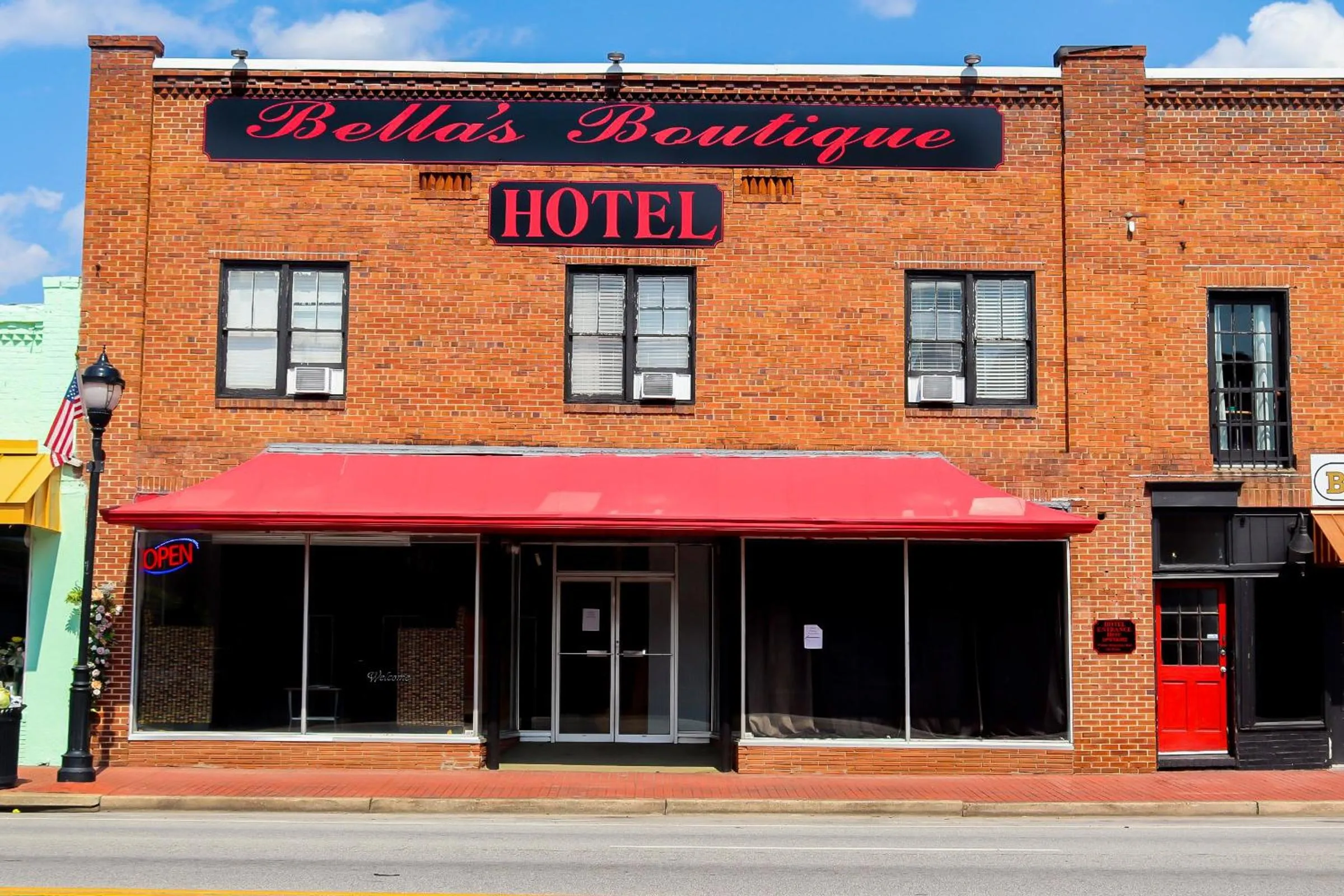 Property building in Bella's Boutique Hotel