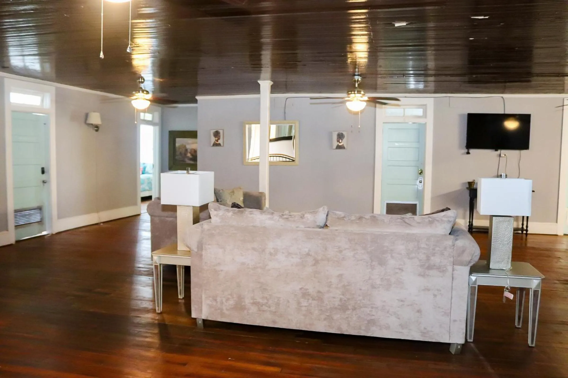 Bella's Boutique Hotel