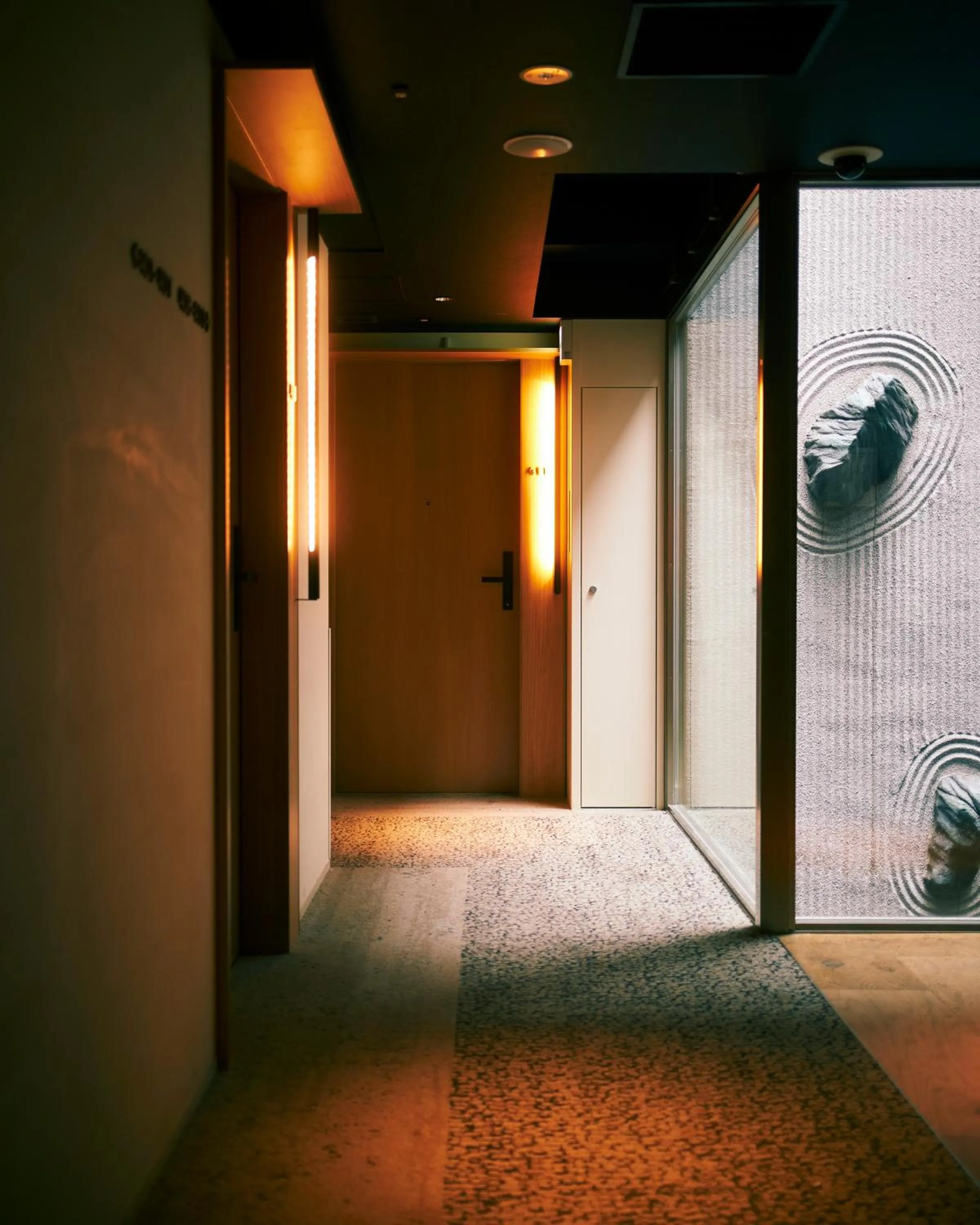 Property building in hotel androoms Kyoto Shichijo