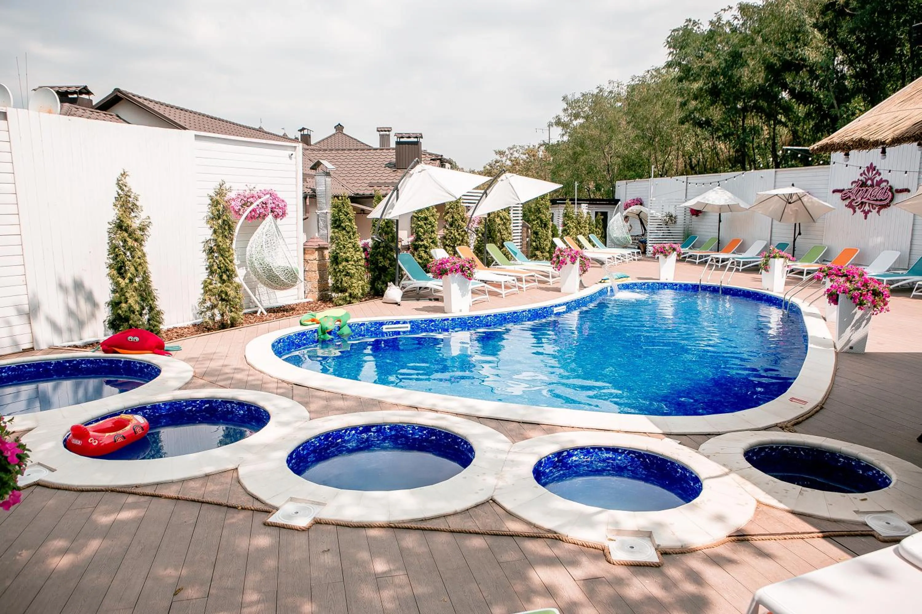 Hotel Complex Dacha