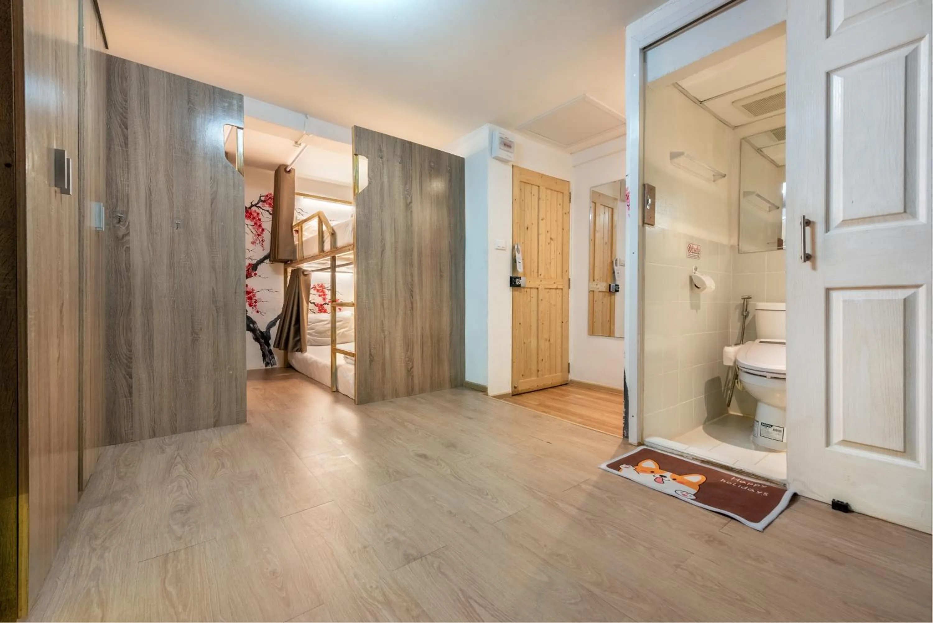 Photo of the whole room in โรงแรมชิบะรูม นครราชสีมา สาขามหาวิทยาลัยเทคโนโลยีสุรนารี